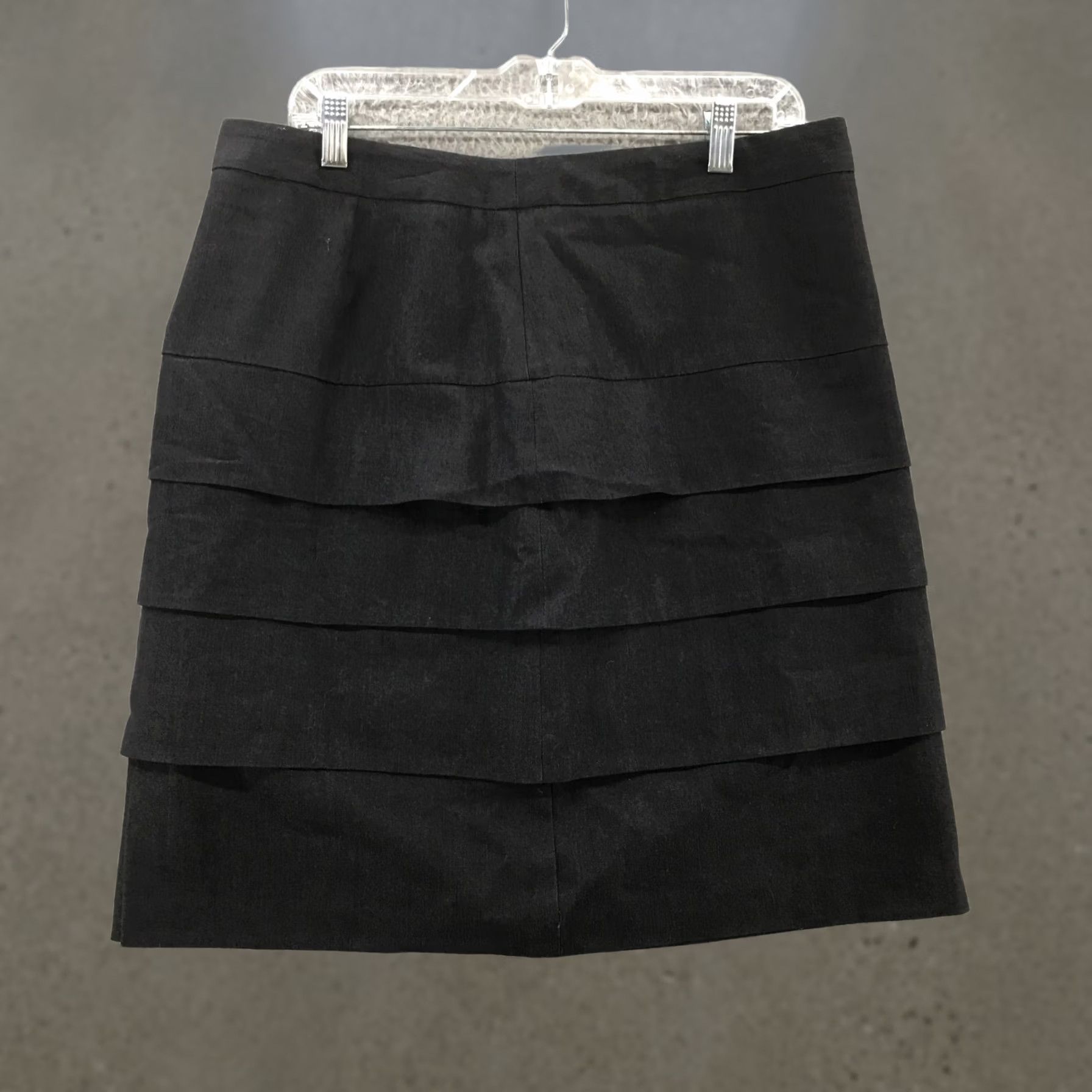 Vintage Larry Levine A-line Skirt Womens 12 Black Layered Stretch Zip Fly Short Skirt Womens Mens Girls Size 34" / US 12 / IT 48 - 1 Thumbnail