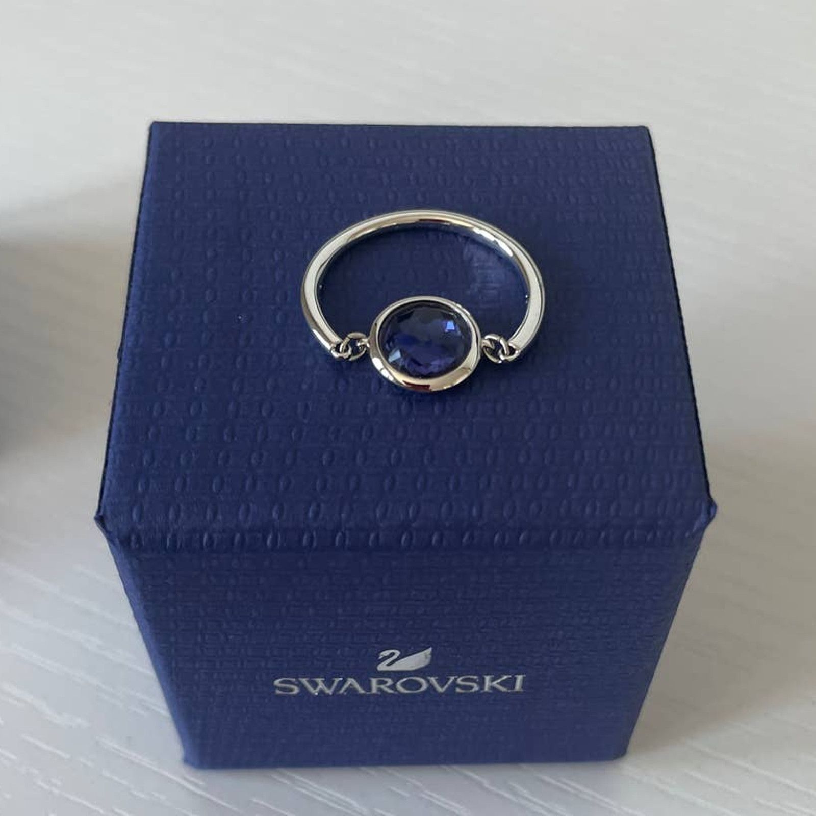 Swarovski Swarovski Tahlia ring Round, Blue, Rhodium plated size 7 Size ONE SIZE - 3 Thumbnail