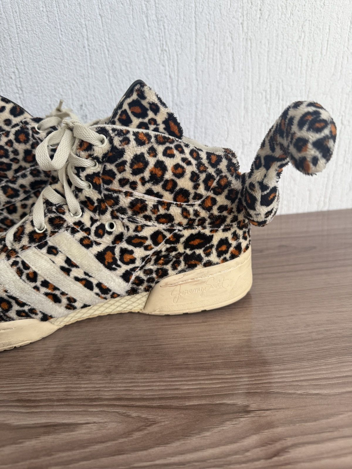 Adidas × Jeremy Scott Leopard sandstorm sneaker Size US 11 / EU 44 - 15 Thumbnail