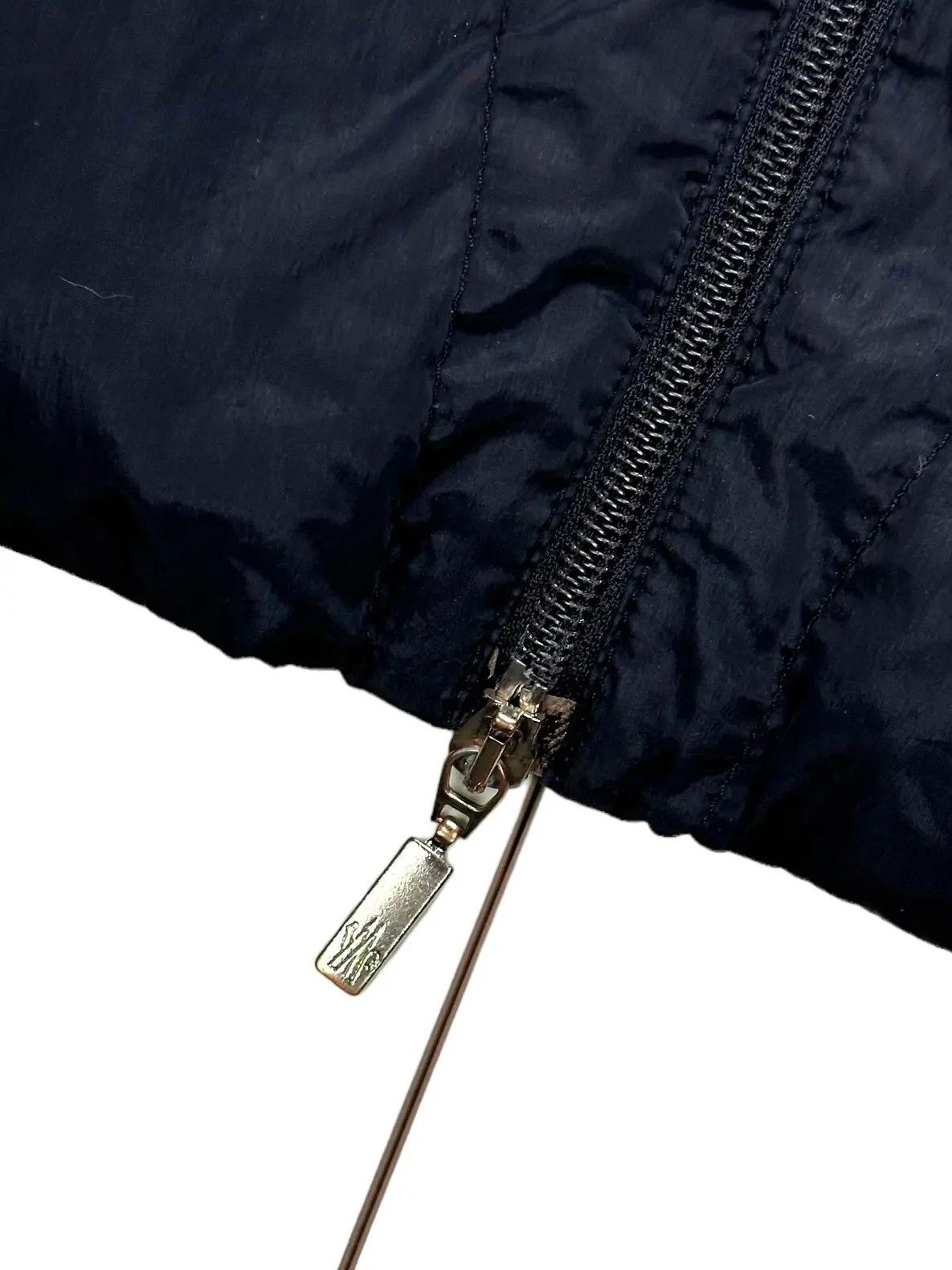Moncler Moncler Quilted insulated jacket Size M / US 6-8 / IT 42-44 - 6 Thumbnail