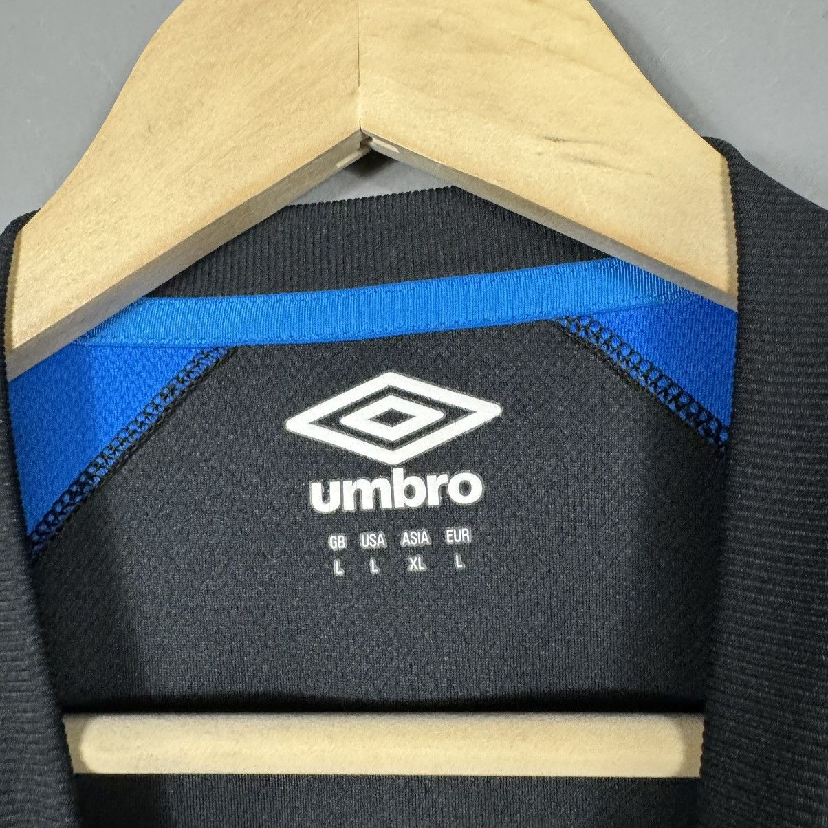 Umbro Umbro Everton Soccer Jersey Size US L / EU 52-54 / 3 - 5 Thumbnail