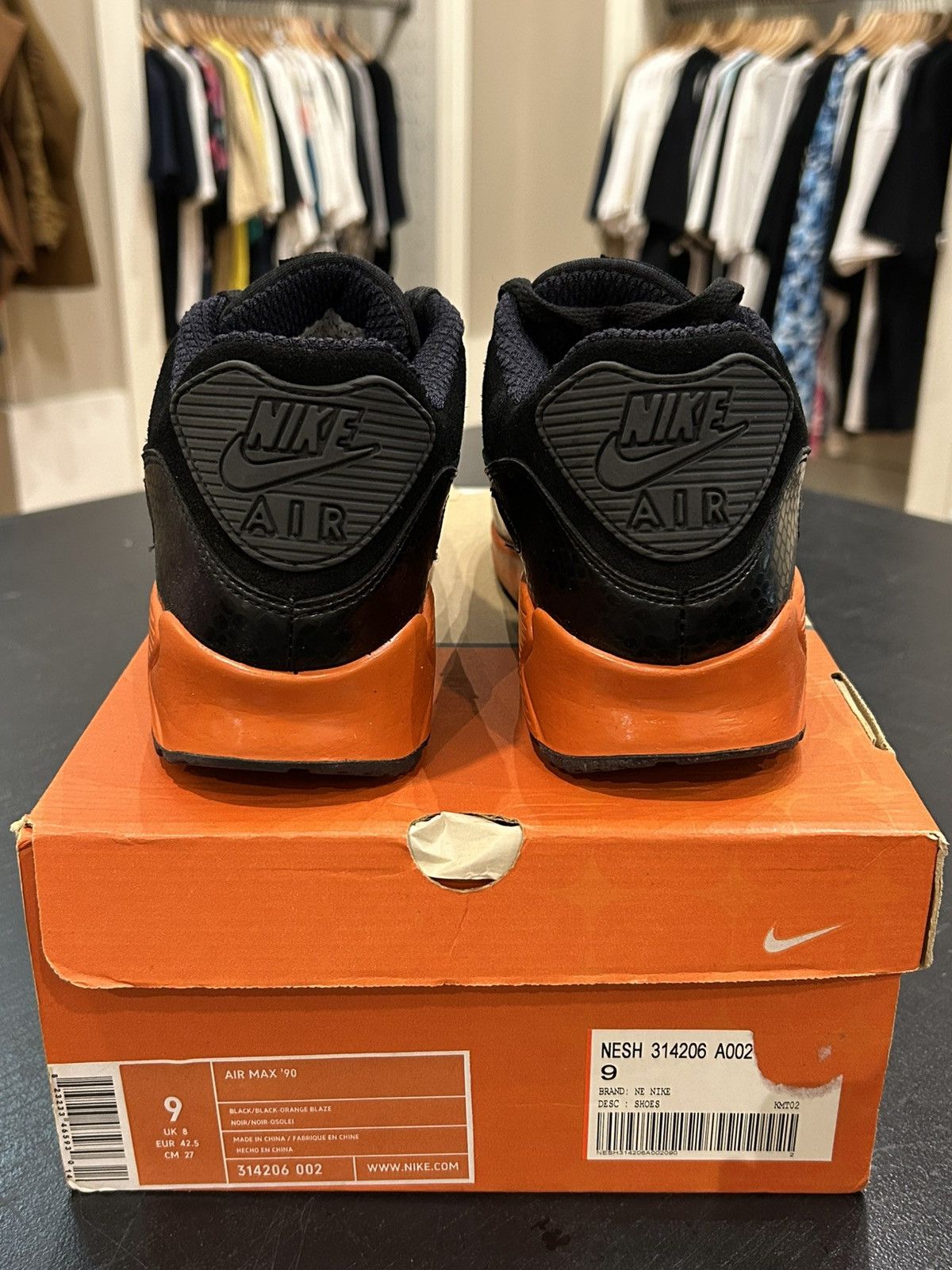 Nike Nike Air Max 90 Powerwall Black Orange Size US 9 / EU 42 - 4 Thumbnail