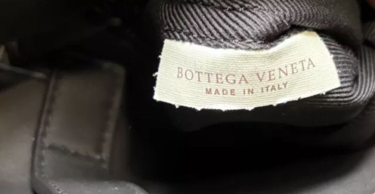 Bottega Veneta NWT $2520 Bottega Veneta Leather Messenger Bag Size ONE SIZE - 13 Thumbnail
