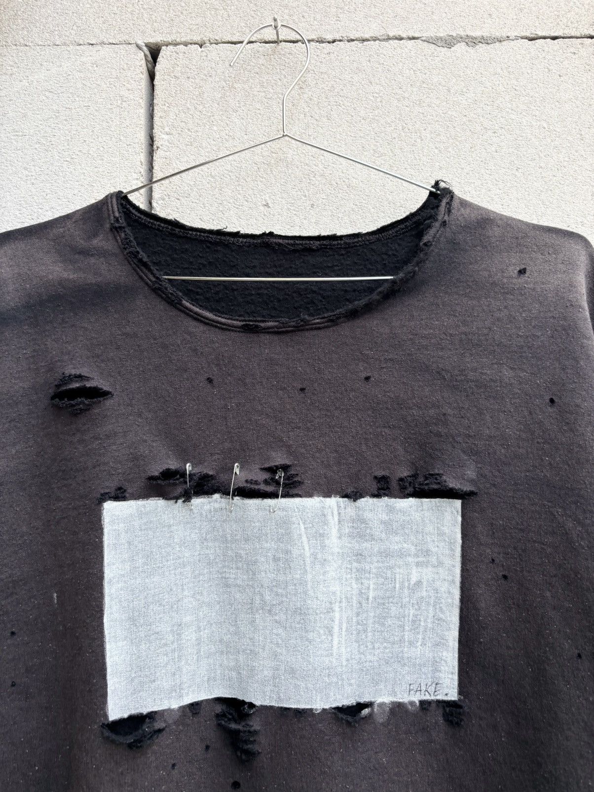 Vintage Thrashed Distressed Faded Sweatshirt ERD Grunge Size US L / EU 52-54 / 3 - 11 Thumbnail