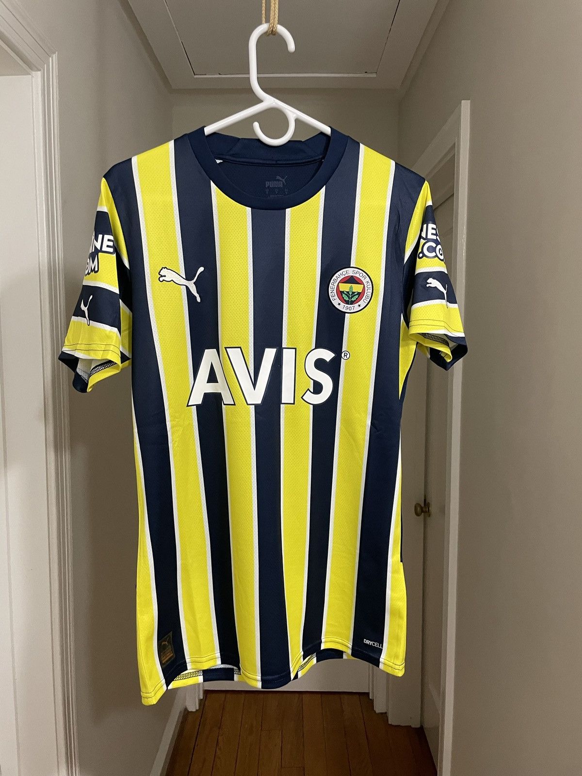 Puma Fenerbahce 2022 22/23 Home Soccer Jersey Football Shirt Size US S / EU 44-46 / 1 - 1 Thumbnail