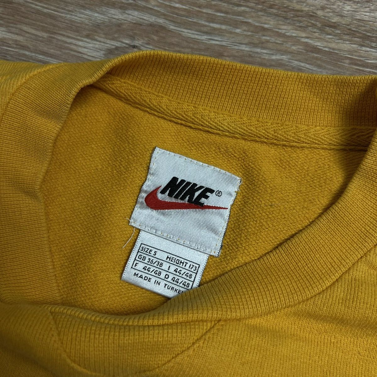 Nike 90s Nike Big Central Swoosh Vintage Y2K Sweatshirt Size US M / EU 48-50 / 2 - 8 Thumbnail