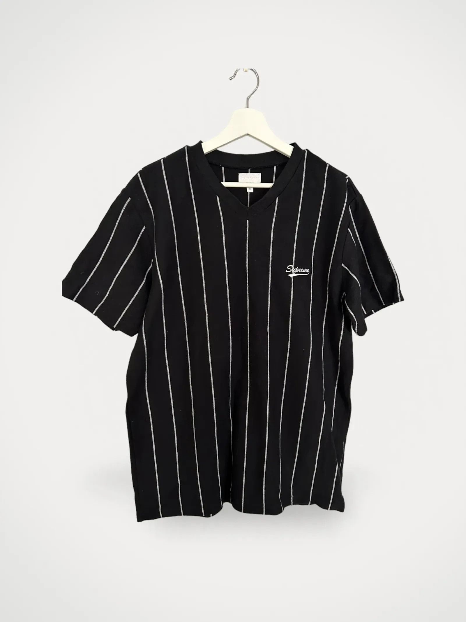 Supreme Supreme T-shirt Size US XL / EU 56 / 4 - 1 Thumbnail