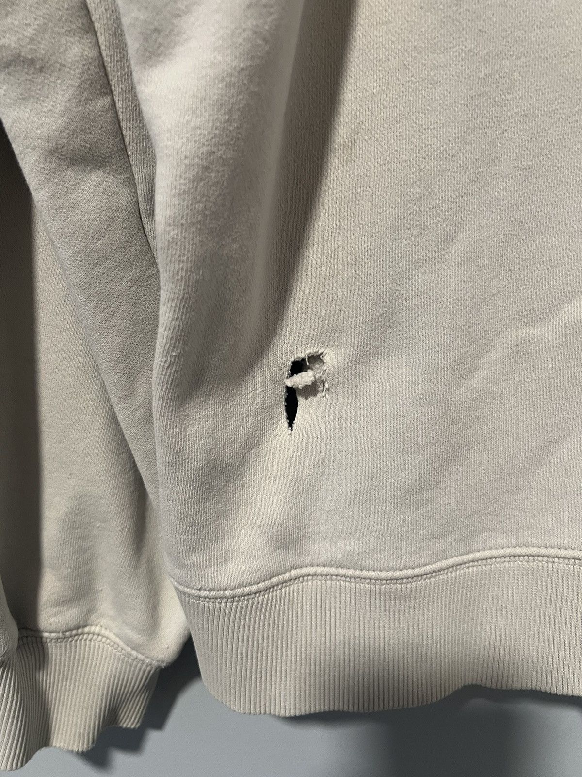 Tommy Hilfiger White Vintage Tommy hilfiger sweater Size US L / EU 52-54 / 3 - 4 Thumbnail