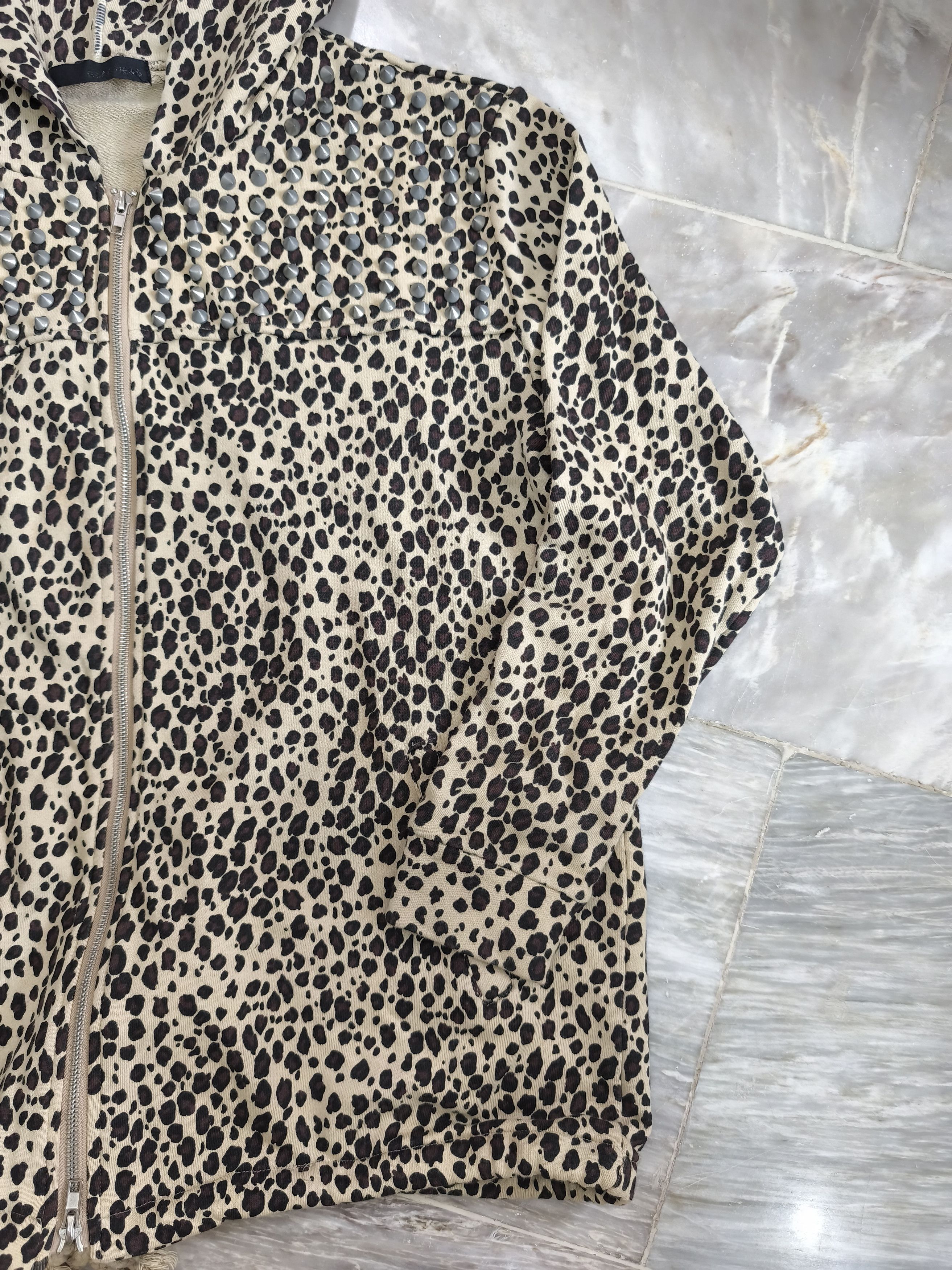 Japanese Brand Y2k Glad News Leopard Studded with Tail Zip Up Hoodie Size L / US 10 / IT 46 - 4 Thumbnail