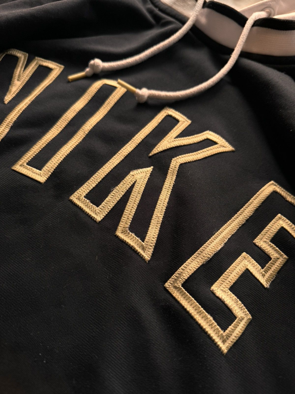 Nike × Vintage NIKE VINTAGE CENTER LOGO OVERSIZE BOXY HOODIE Size US L / EU 52-54 / 3 - 6 Thumbnail