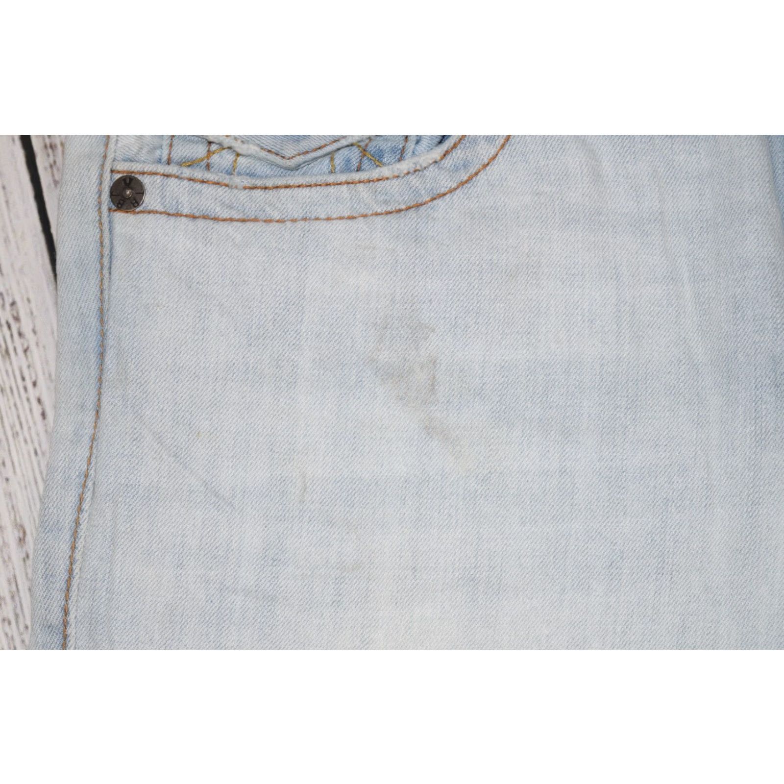 True Religion TRUE RELIGION Ricky FLAP SHORTS ULTRA BLUE LIGHT WASH CUTT OFF DENIM SHORTS 31 Size US 31 - 2 Thumbnail