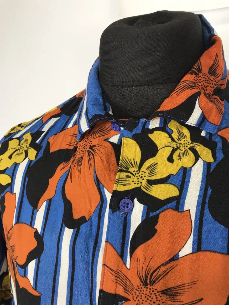 Vintage Hawaiian floral shirt size L Size US L / EU 52-54 / 3 - 3 Thumbnail