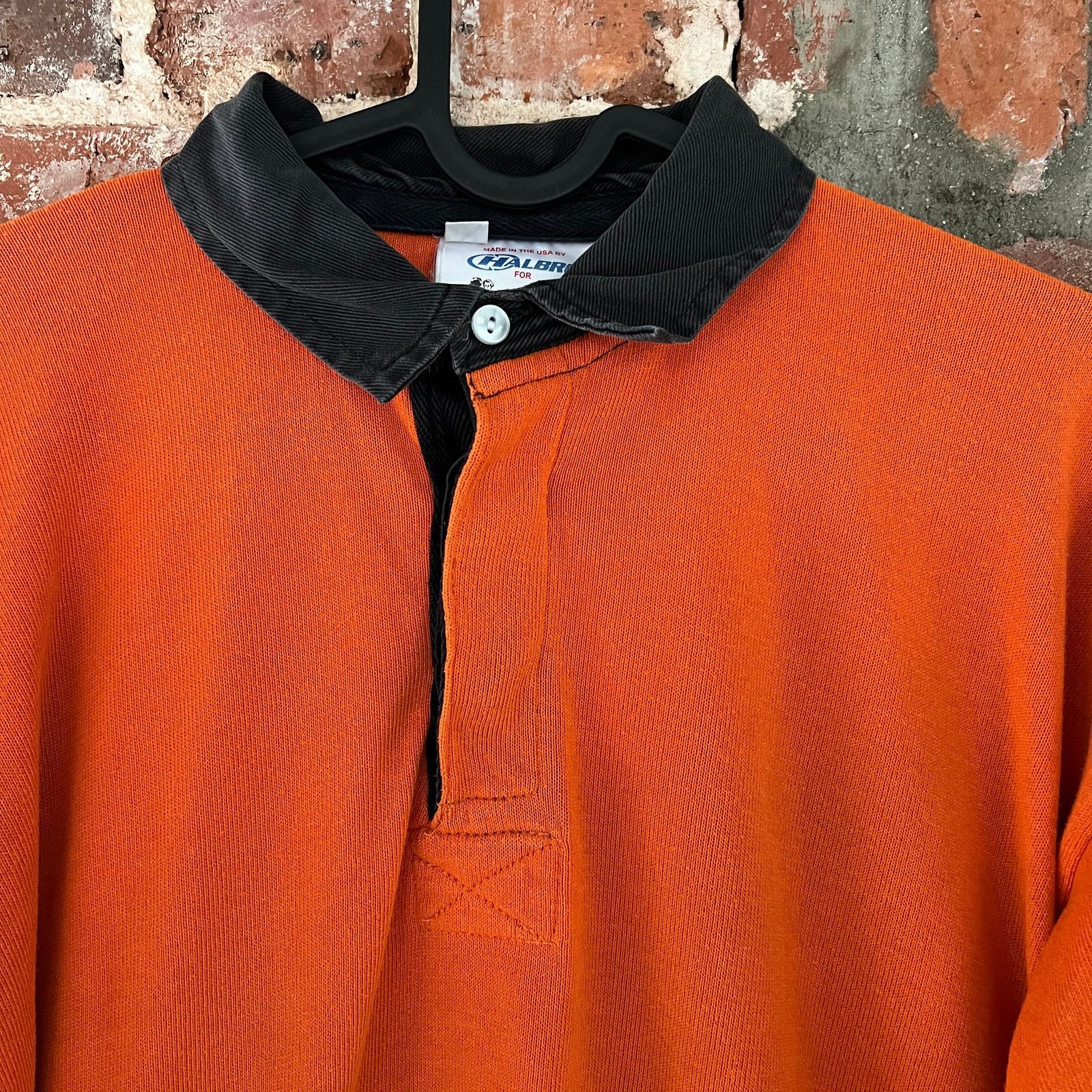 Vintage VTG Made USA Halbro Orange Black Rugby Shirt Size 44 21x28.5 Size US M / EU 48-50 / 2 - 1 Thumbnail