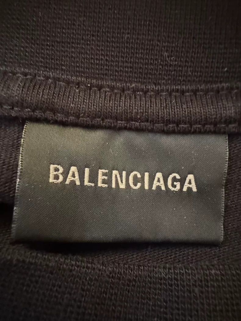 Balenciaga Balenciaga 3B Graffiti Short Sleeve Size US S / EU 44-46 / 1 - 4 Thumbnail