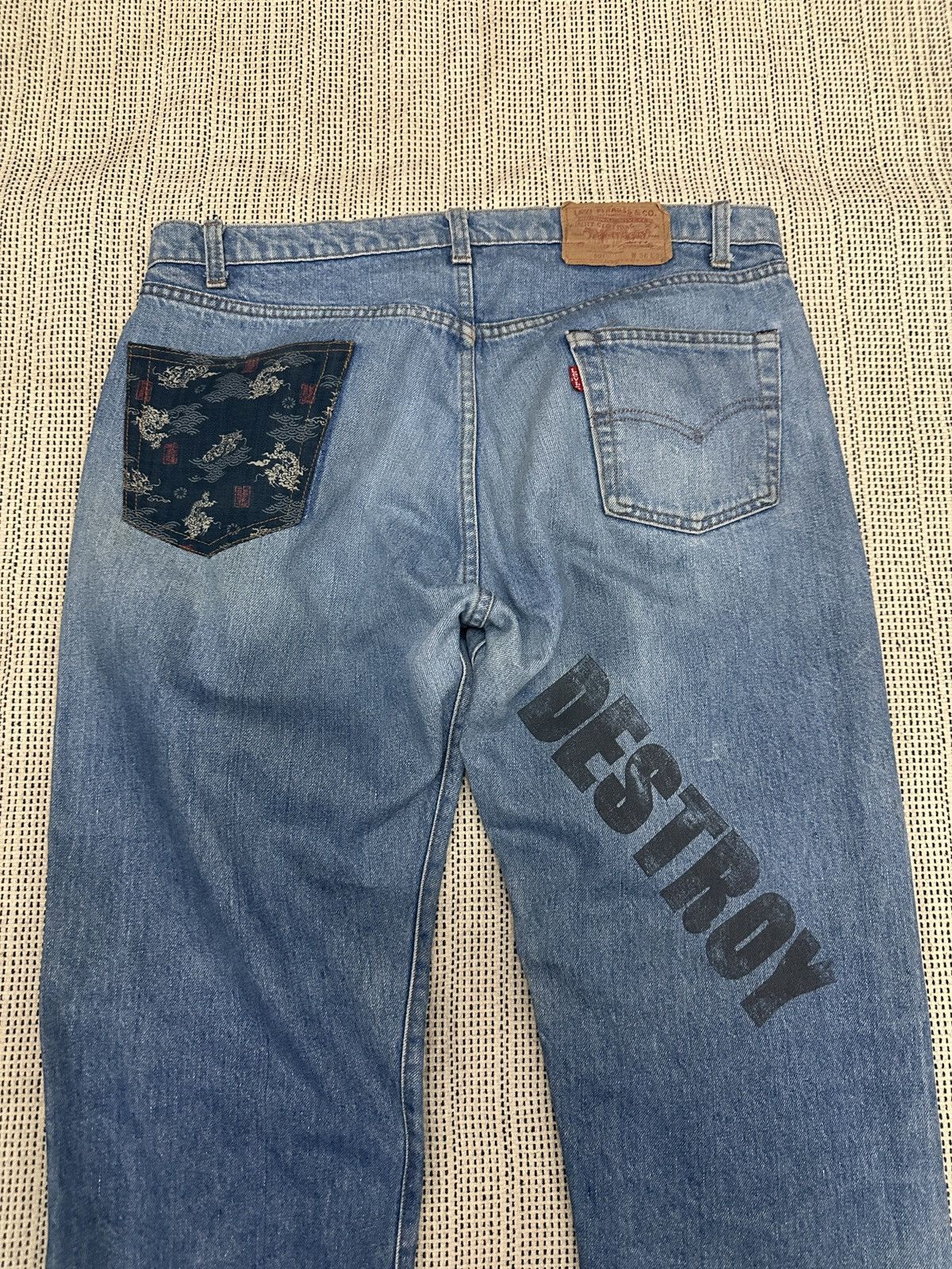Levi's 🔥🔥🔥Vintage 80s Levi’s 501 Jeans Denim Pants Dragon Size US 34 / EU 50 - 5 Thumbnail