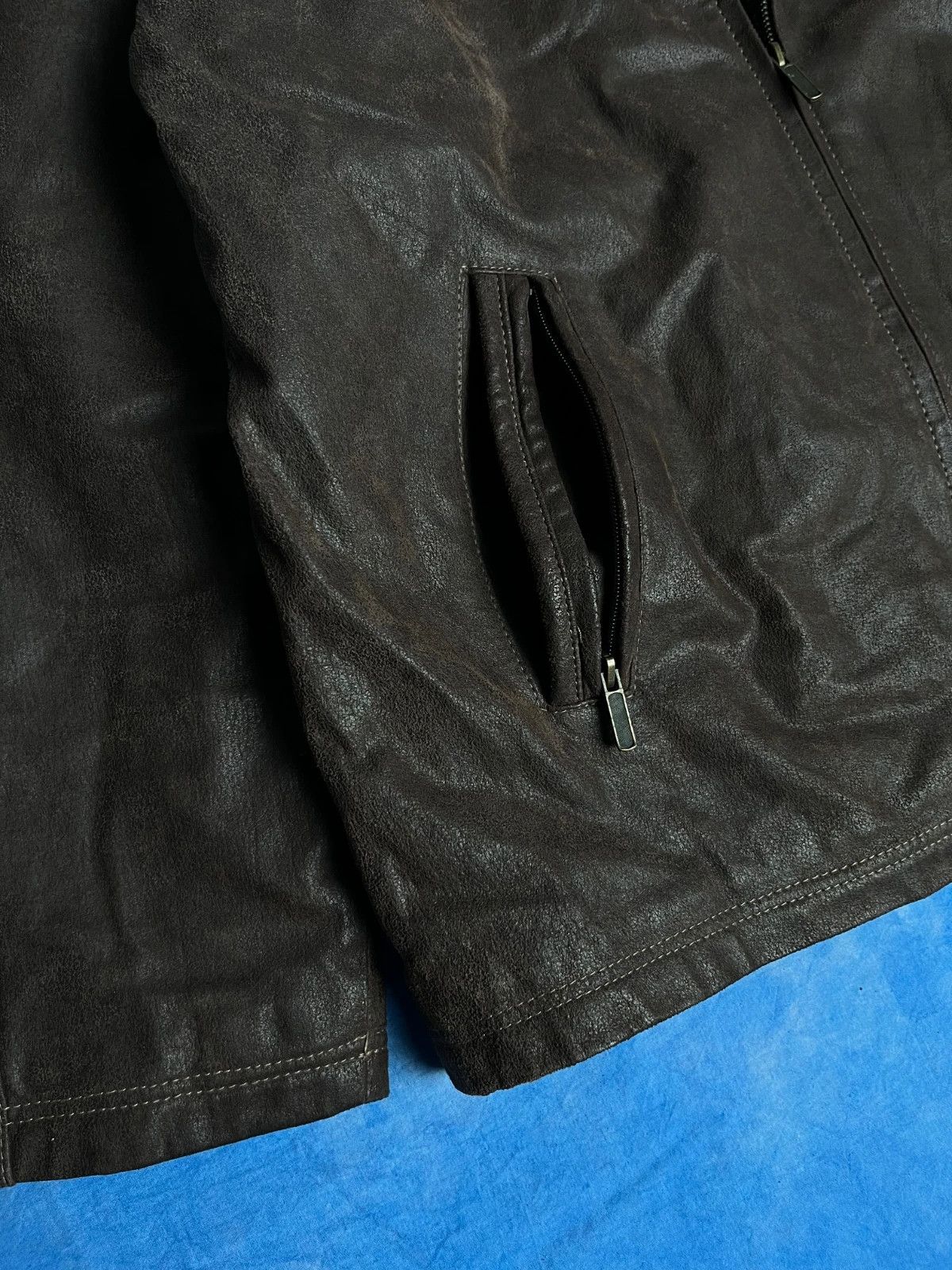 Vintage Vintage Avant Garde Leather Jacket Japan Style with Faux Fur Size US M / EU 48-50 / 2 - 4 Thumbnail