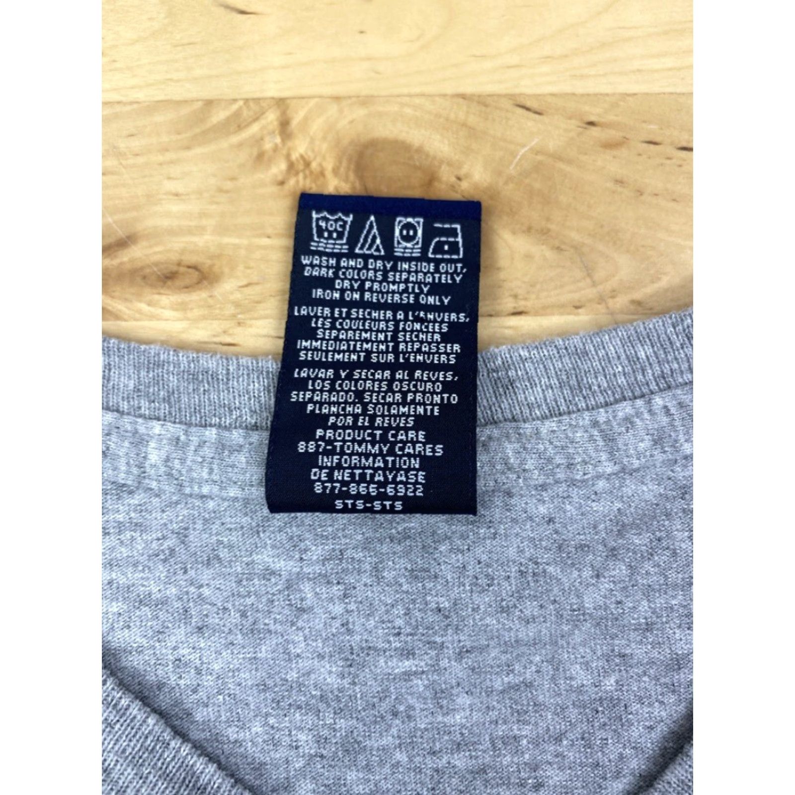 Tommy Hilfiger Tommy Hilfiger Jeans Graphic T Shirt L Gray Cotton Blend #3351 Size US L / EU 52-54 / 3 - 3 Thumbnail