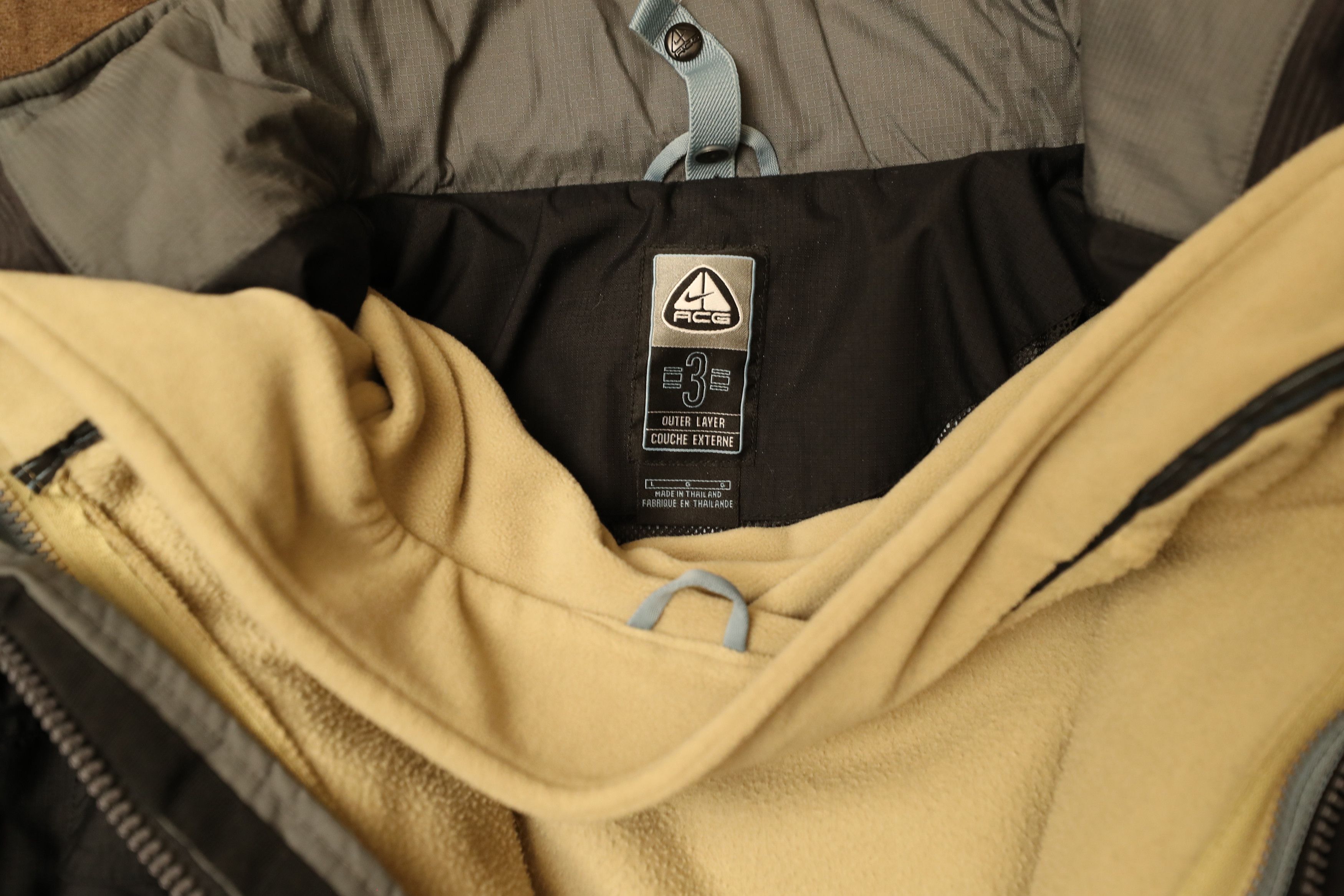 Nike ACG Vintage Nike ACG Storm Fit ThermaLayer Snowboard Jacket (L) Size US L / EU 52-54 / 3 - 21 Thumbnail