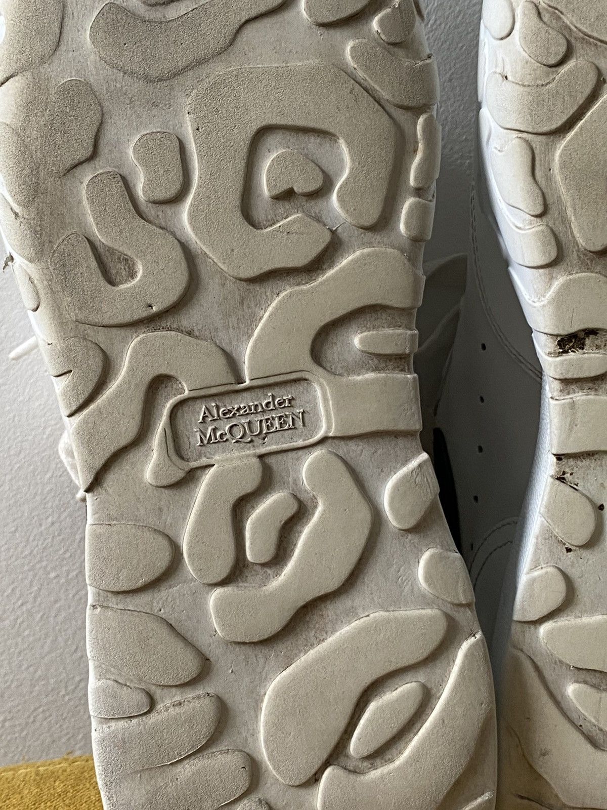 Alexander McQueen Alexander mcqueen court sneakers 37 1/2 Size US 7.5 / IT 37.5 - 6 Thumbnail