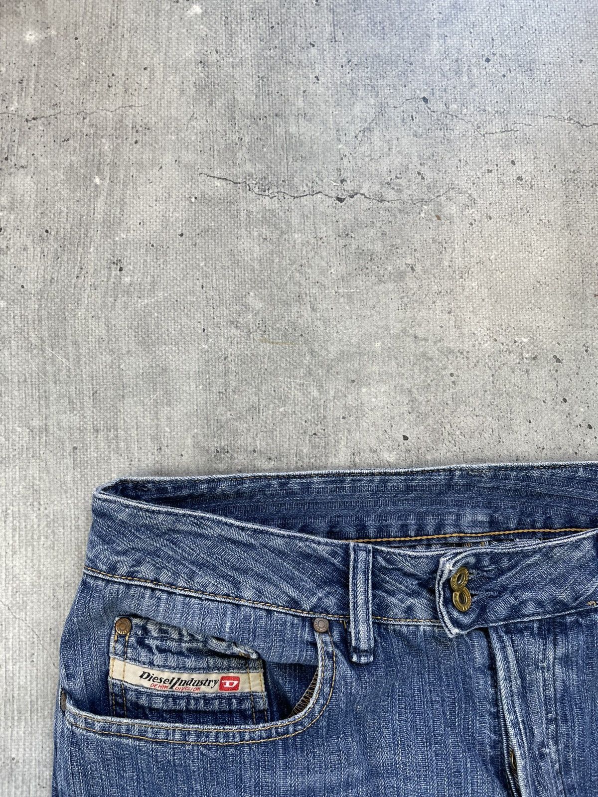 Diesel Vintage Diesel Jeans Distressed Faded Flared Wide Baggy Y2K Size US 33 - 8 Thumbnail