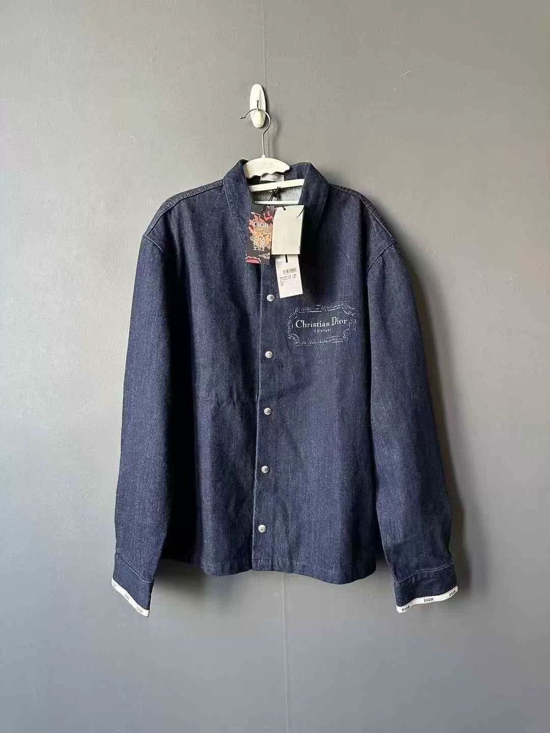 Dior dior logo denim jacket with vase painting Size US M / EU 48-50 / 2 - 1 Thumbnail