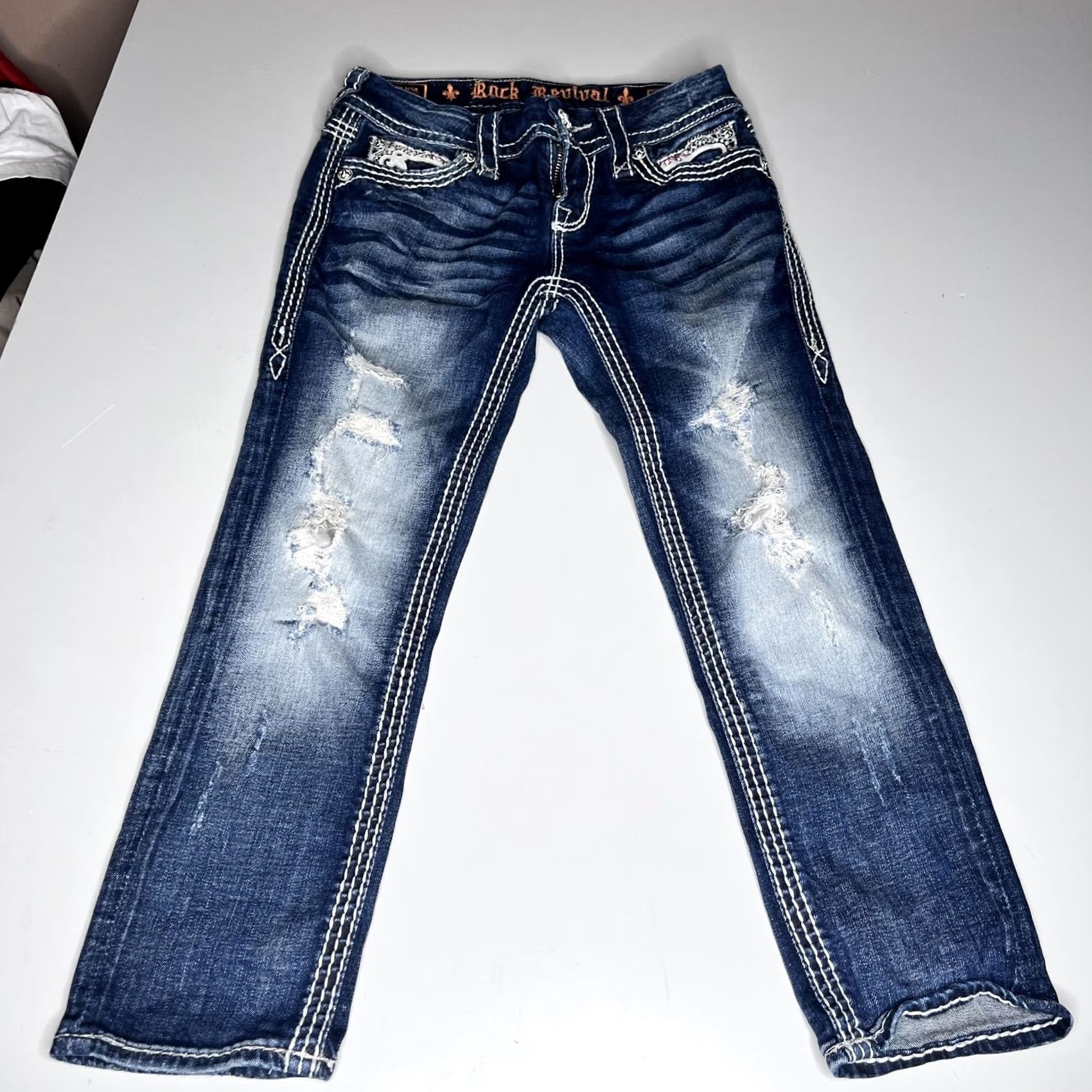 Vintage VINTAGE Rock Revival Womens Noelle Capri Jeans 26 Blue Rhinestone Embroidered Denim Capris Distressed Pockets Size 26" / US 2 / IT 38 - 6 Thumbnail