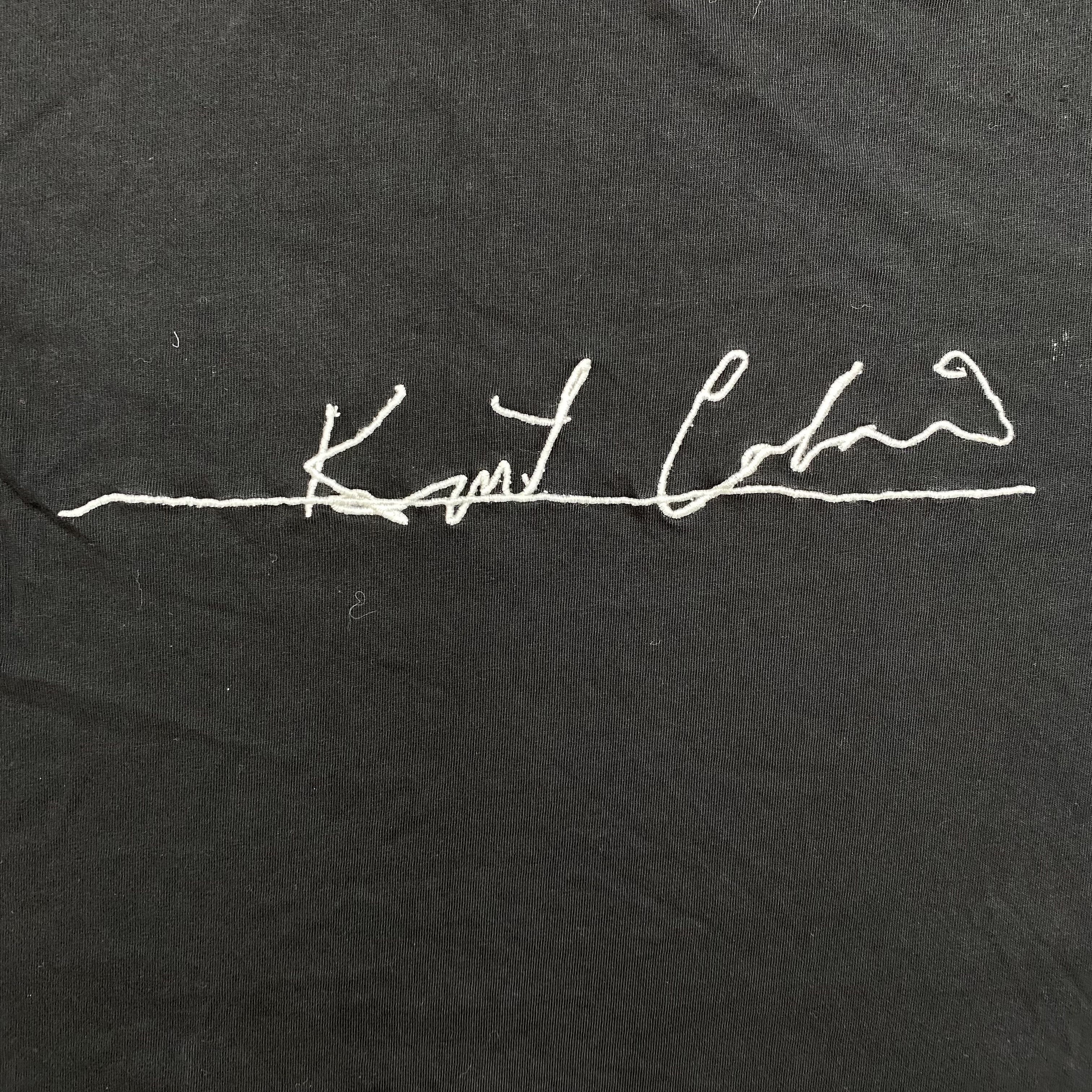 Band Tees Rare 2019 GU x Kurt Cobain Signature Tee-M075 Size US L / EU 52-54 / 3 - 6 Thumbnail