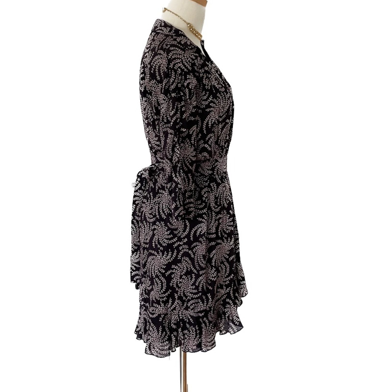 ba&sh Ba&sh Corazon Ruffle Wrap Mini Dress Floral Size XS Size XS / US 0-2 / IT 36-38 - 8 Thumbnail