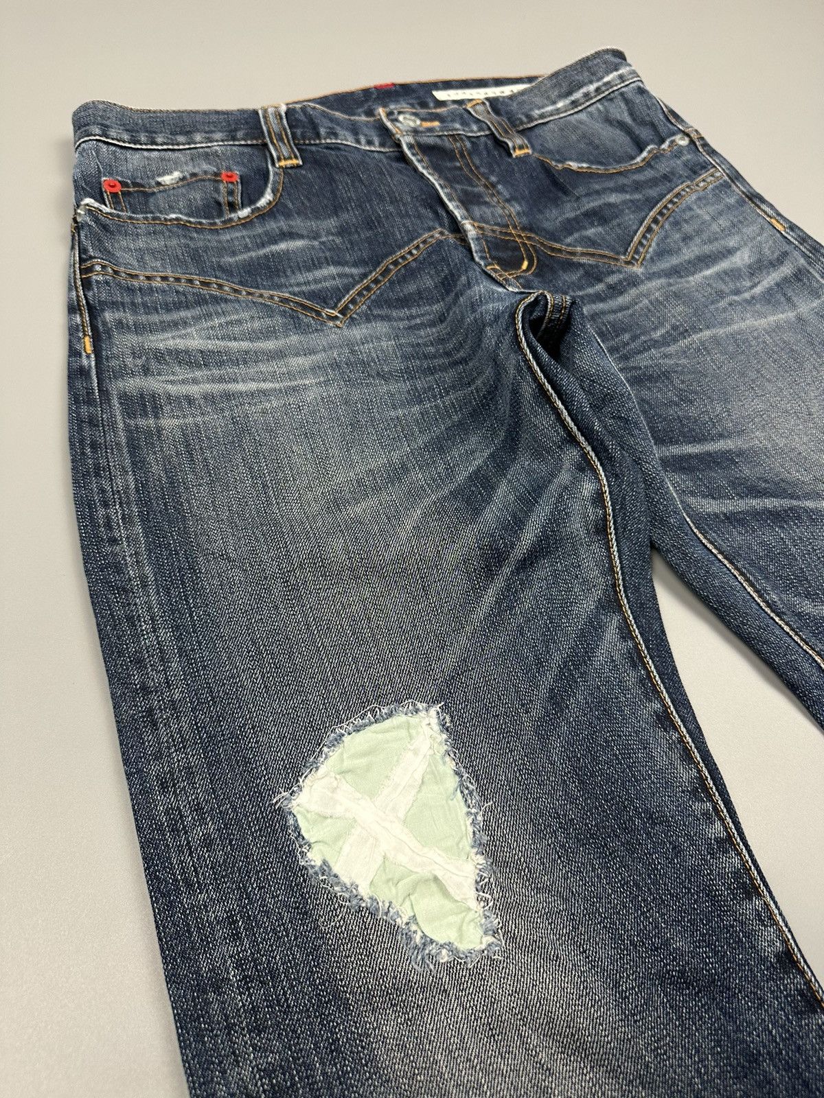 Issey Miyake × Japanese Brand Distressed Sunao Kuwahara Sashiko Boro Denim Size US 31 - 8 Thumbnail