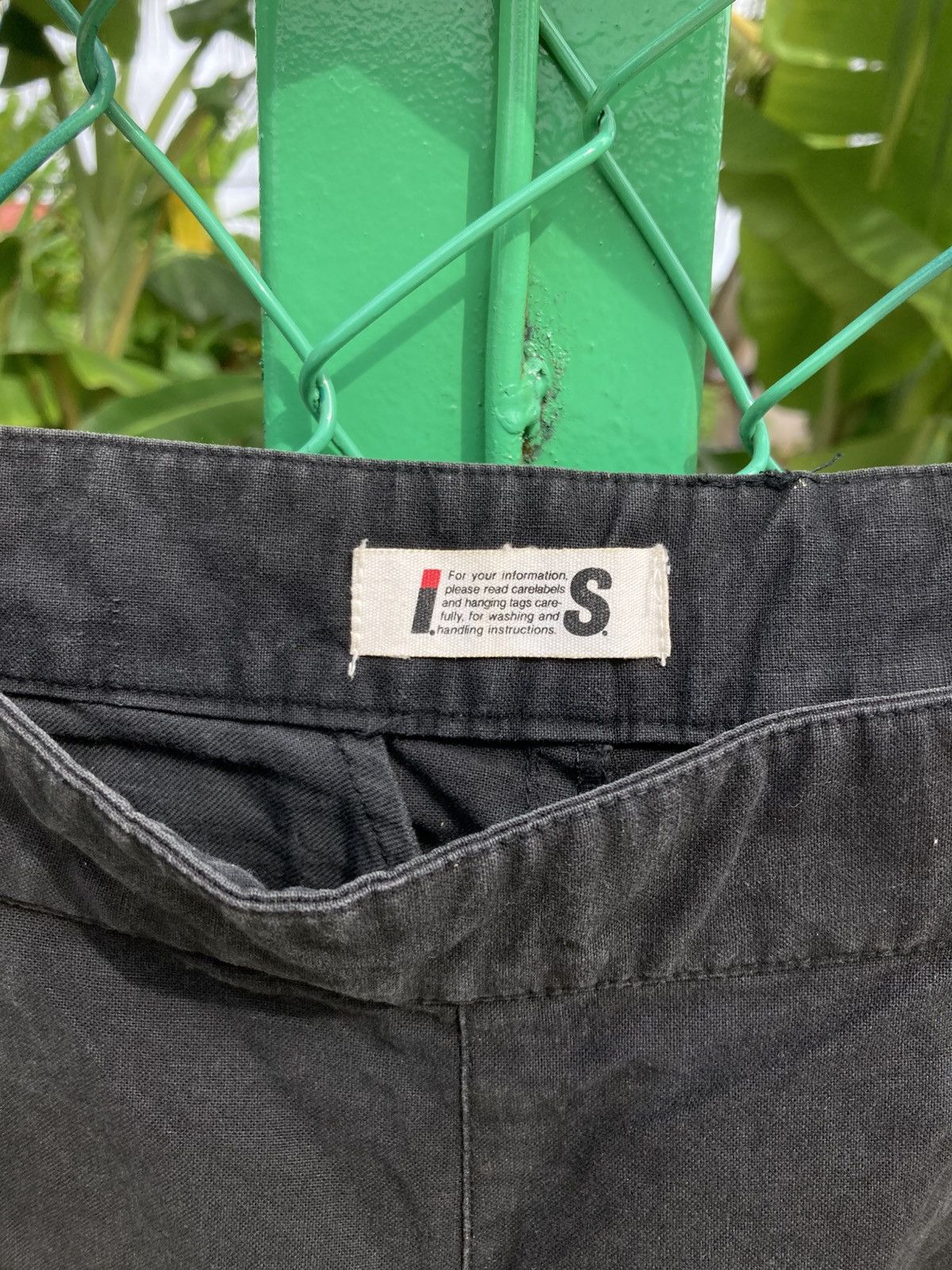 Issey Miyake 80's Issey Miyake Black Appliqué Avant-Garde Pants Size 25" / US 0 / IT 36 - 9 Thumbnail
