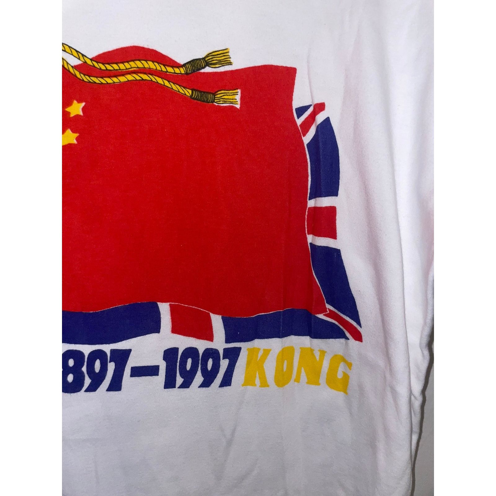 Vintage Vintage Hong Kong Independence Graphic White Large Shirt VTG Size US L / EU 52-54 / 3 - 3 Thumbnail