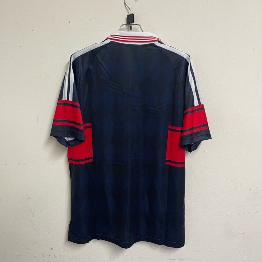 Vintage 1997-99 Bayern Home Soccer Jersey Size US L / EU 52-54 / 3 - 2 Thumbnail