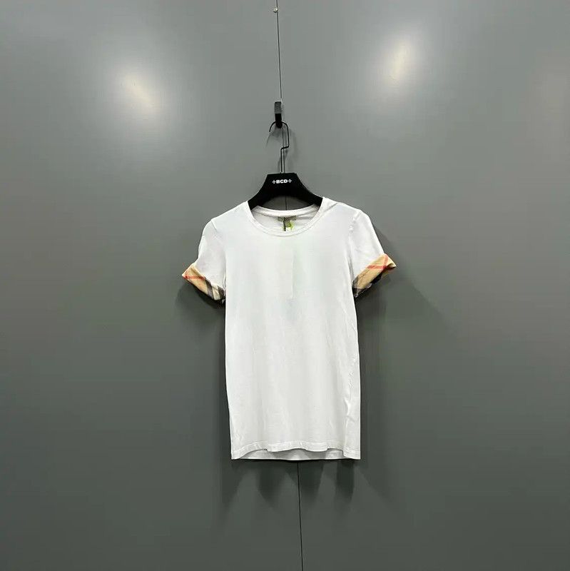 Burberry Burberry Women's White Cotton Short Sleeve T-Shirt Size S / US 4 / IT 40 - 1 Thumbnail