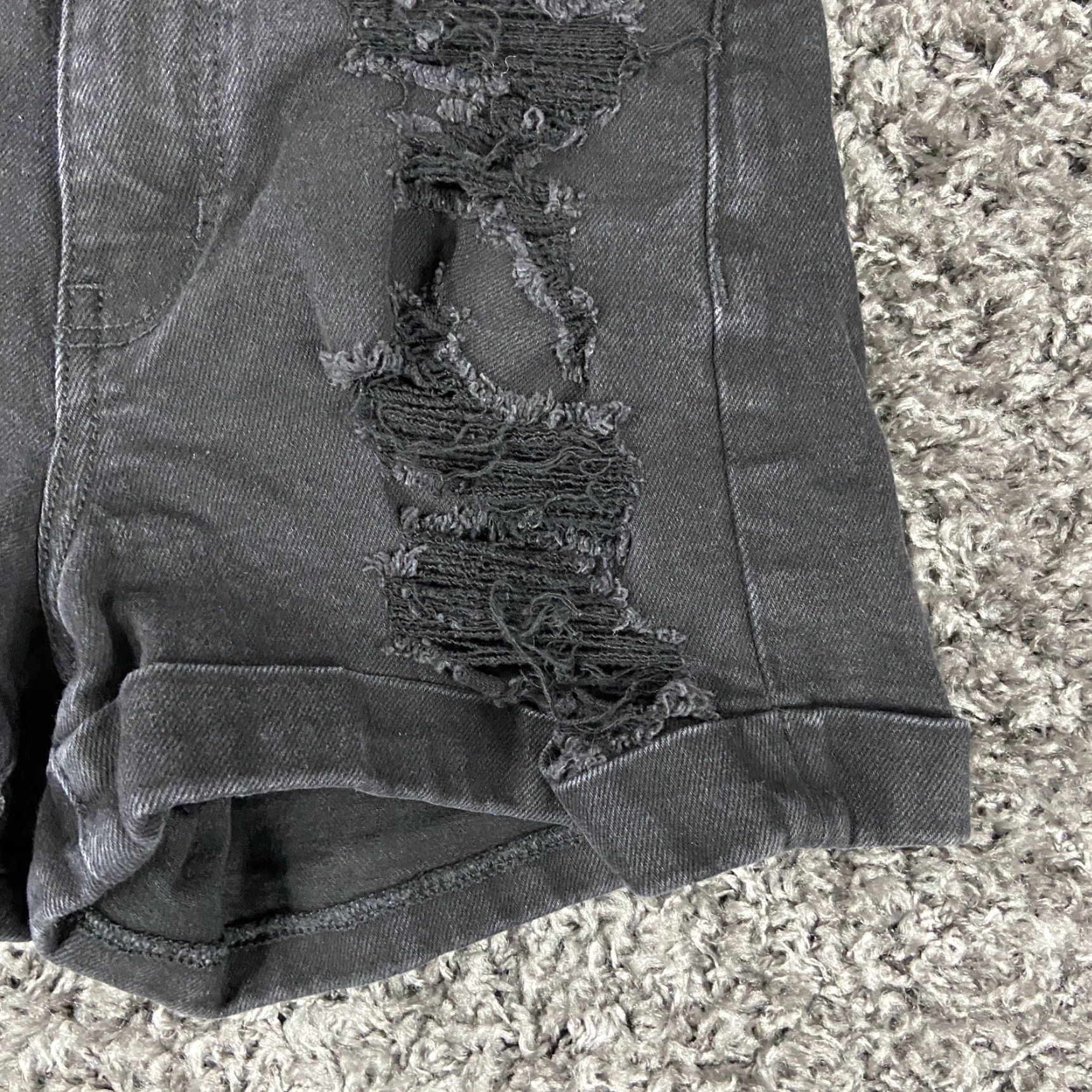 American Eagle Outfitters AMERICAN EAGLE Stretch Mom Short Distressed Black Denim Shorts Women’s 0 Size 25" / US 0 / IT 36 - 2 Thumbnail