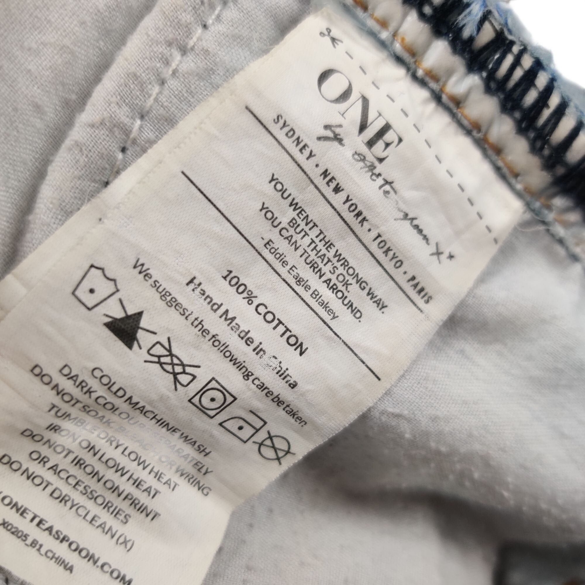 One Teaspoon One teaspoon Trashed Free Birds Jeans 24 Denim Low Rise Skin Size 42" / US 20 - 6 Thumbnail