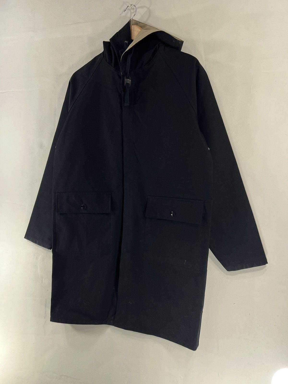 JW Anderson × Uniqlo Uniqlo J.W.Anderson Reversible full zipper jacket with hood Size US M / EU 48-50 / 2 - 5 Thumbnail