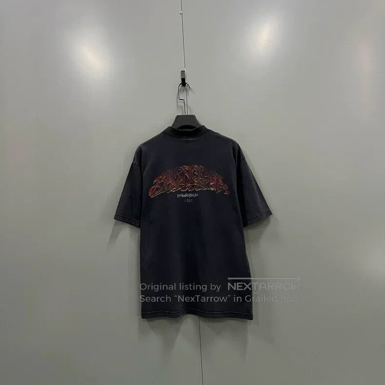 Balenciaga Balenciaga Black distressed logo printed short sleeve Size US XS / EU 42 / 0 - 2 Thumbnail