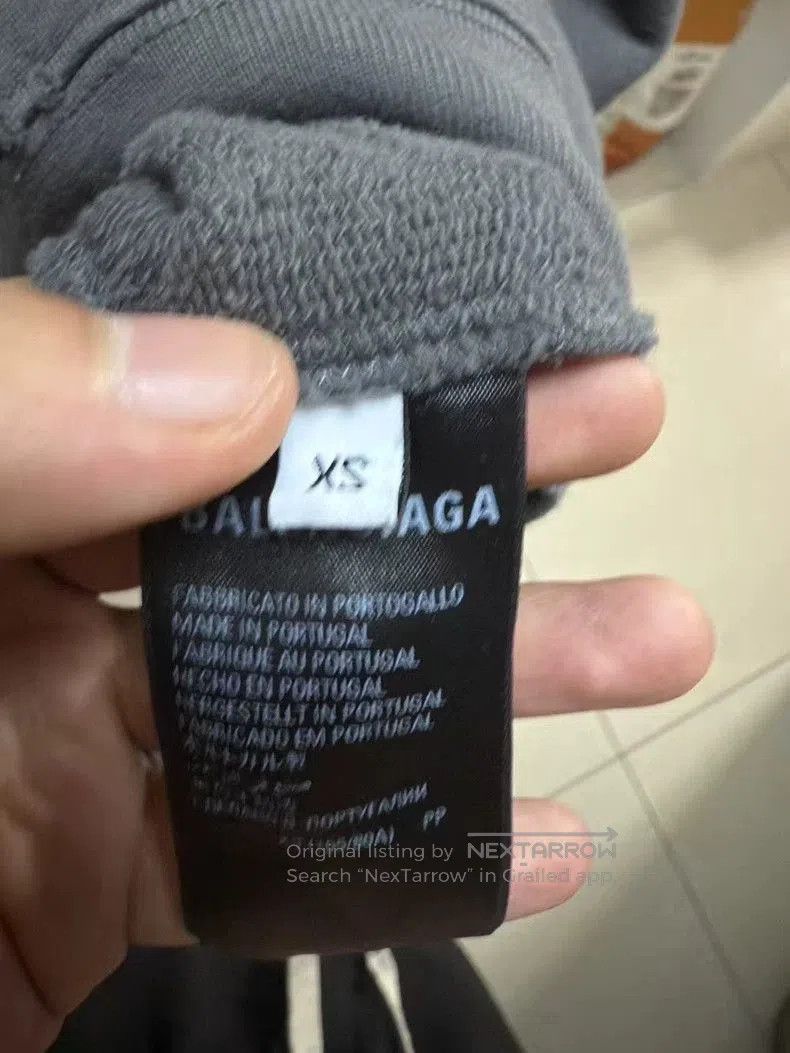 Balenciaga Balenciaga Gray Crackle Coke Sweatshirt. Size US XS / EU 42 / 0 - 4 Thumbnail