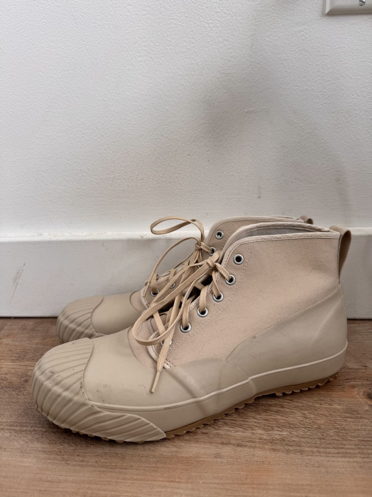 Moonstar Beige All Weather RF Sneaker - Sz 9 Size US 9 / EU 42 - 1 Thumbnail