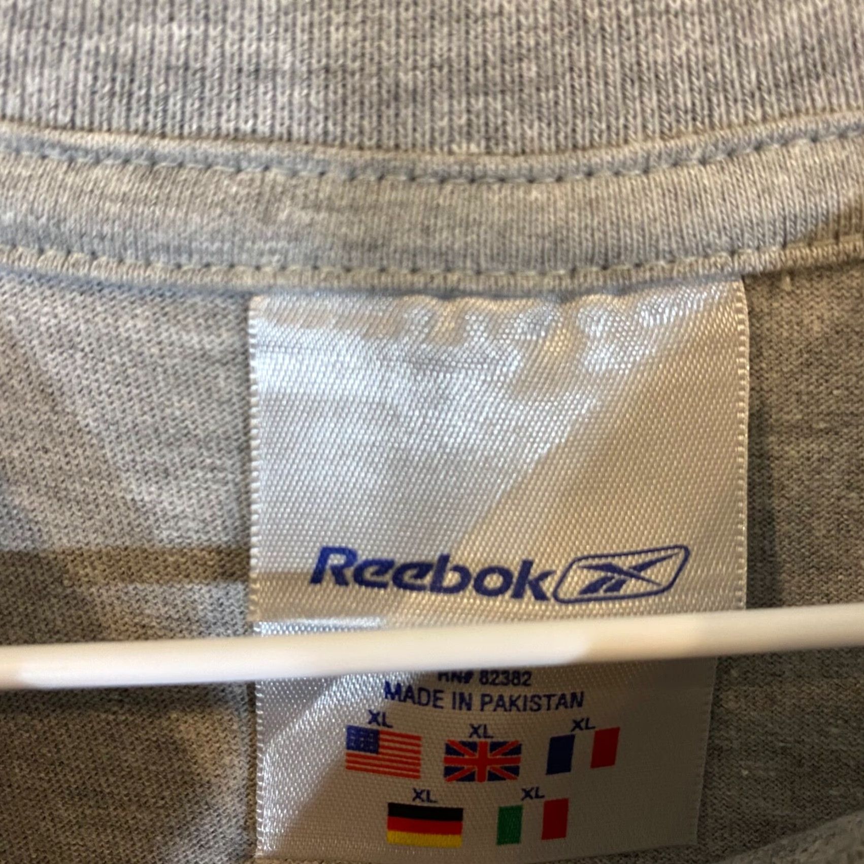 Reebok Reebok Shirt Womens XL Gray Running 'Run This Town' Graphic Long Sleeve NEW Size XL / US 12-14 / IT 48-50 - 4 Thumbnail