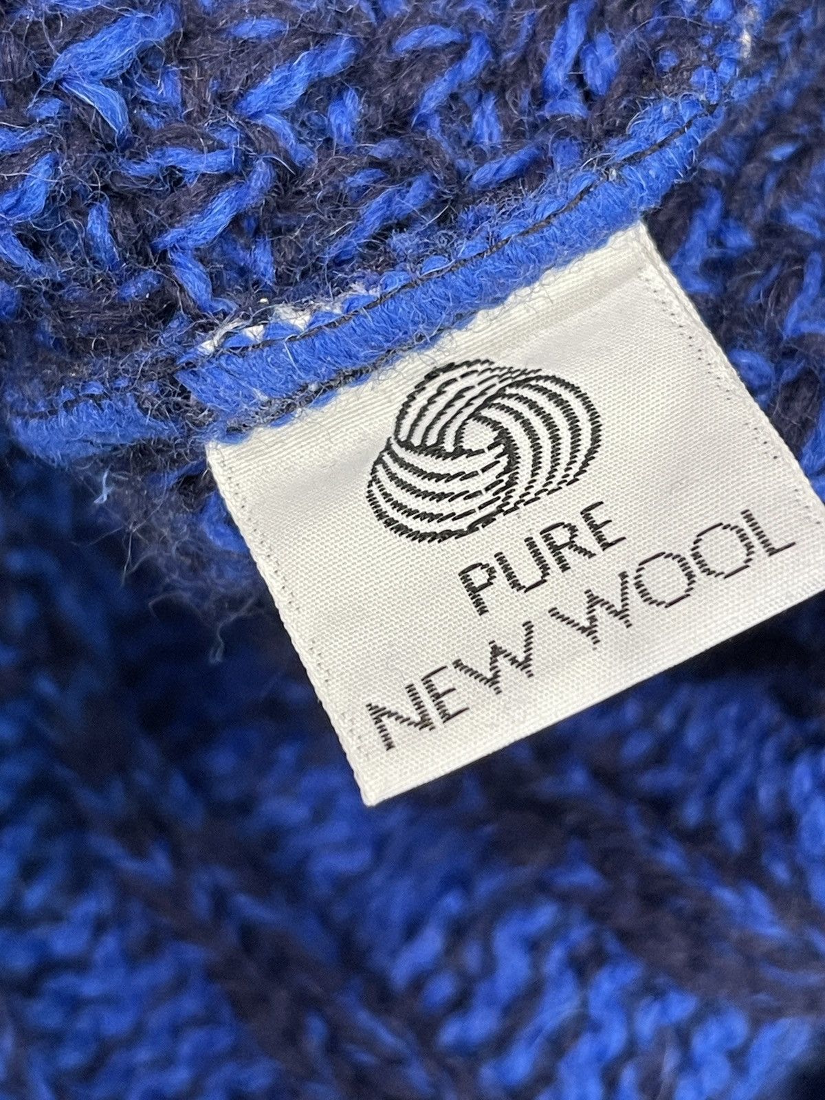 Carraig Donn Vintage Carraig Donn 100% Pure New Wool Sweater Ireland L Size US L / EU 52-54 / 3 - 10 Thumbnail