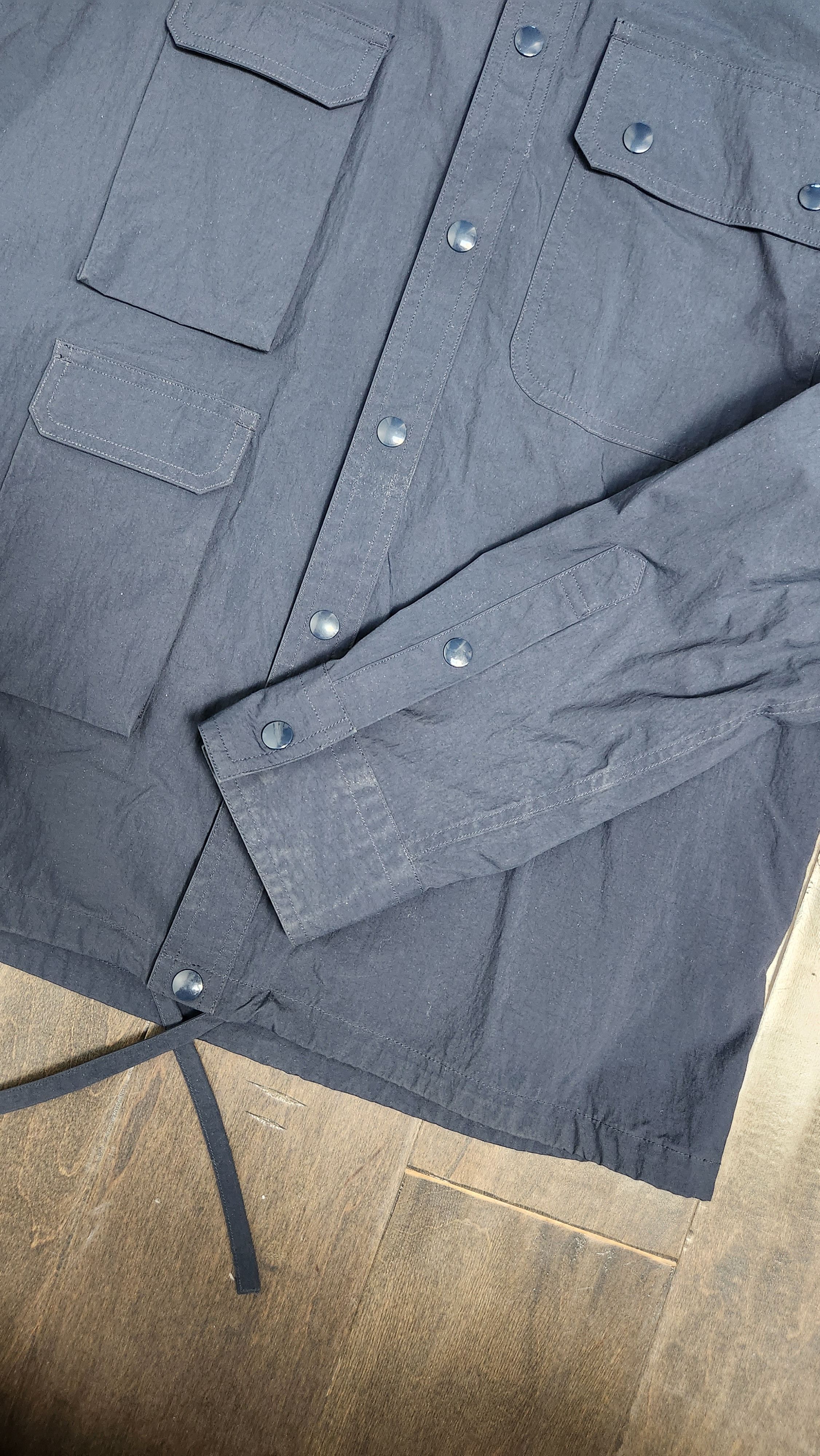 Sophnet. Multi Pocket Shirt Nylon Navy Medium Japan Size US M / EU 48-50 / 2 - 5 Thumbnail