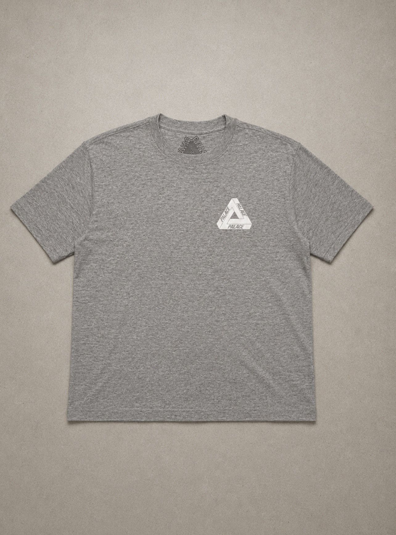 Palace Palace Tri-Ferg Logo Tropical Size US M / EU 48-50 / 2 - 1 Thumbnail