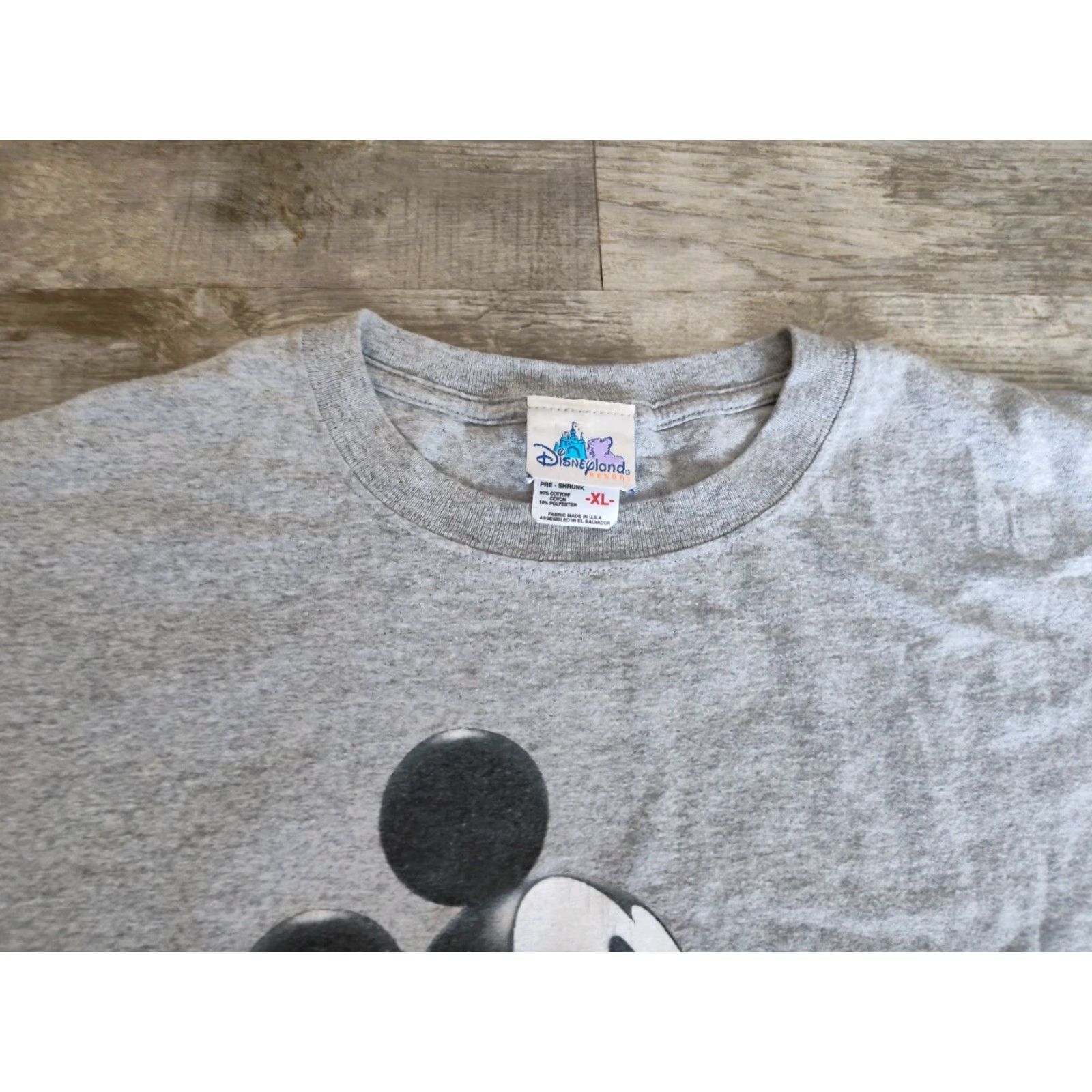 Disney VINTAGE Disneyland Resort T-Shirt Mickey Mouse Gray Adult XL Disney USA Crew Neck Graphic Print Men’s Logo Pop Culture 90s Theme Disneyland Size US XL / EU 56 / 4 - 3 Thumbnail