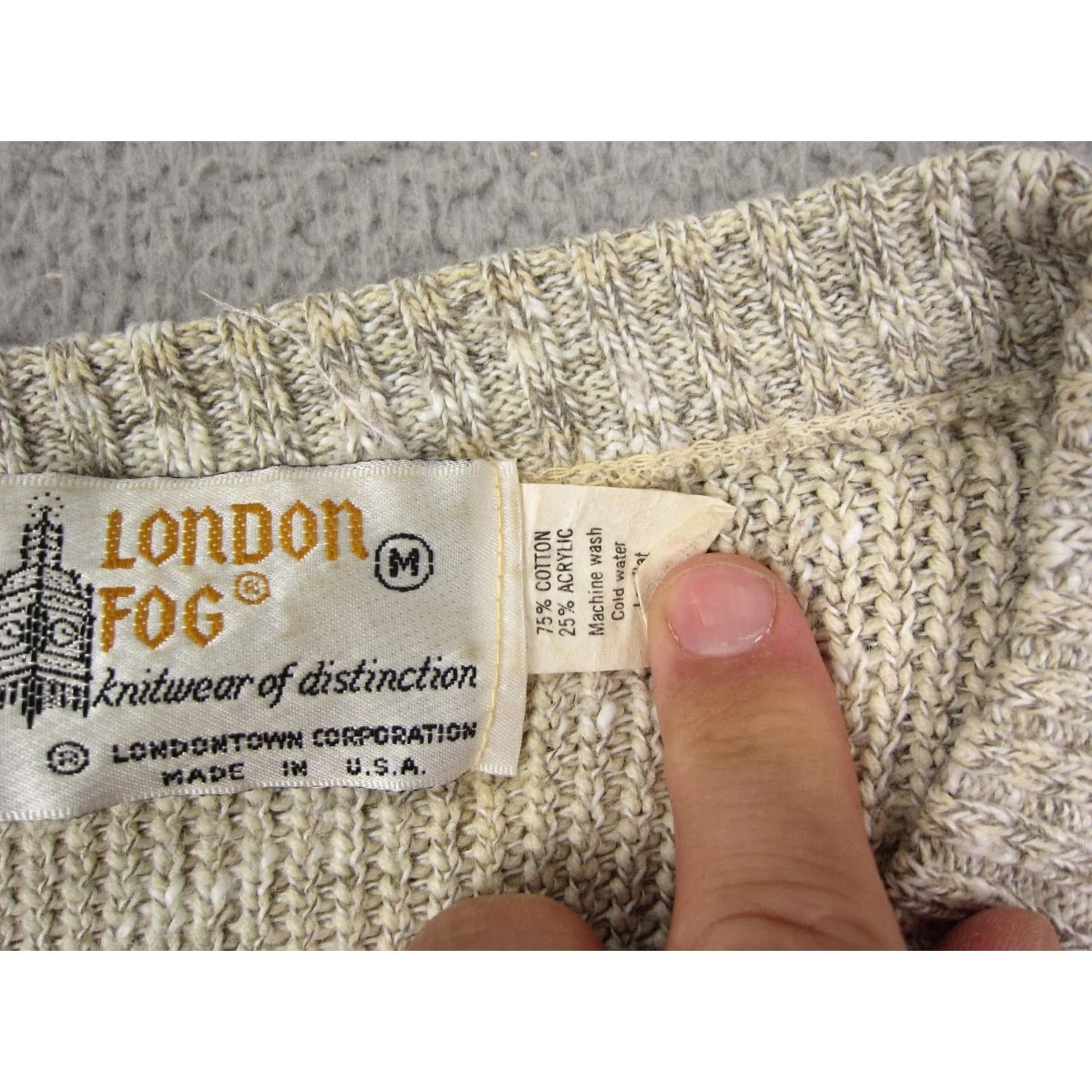 London Fog VINTAGE London Fog Sweater Mens Medium Creme Knit Diamond Classic Outdoor 80s Size US M / EU 48-50 / 2 - 4 Thumbnail