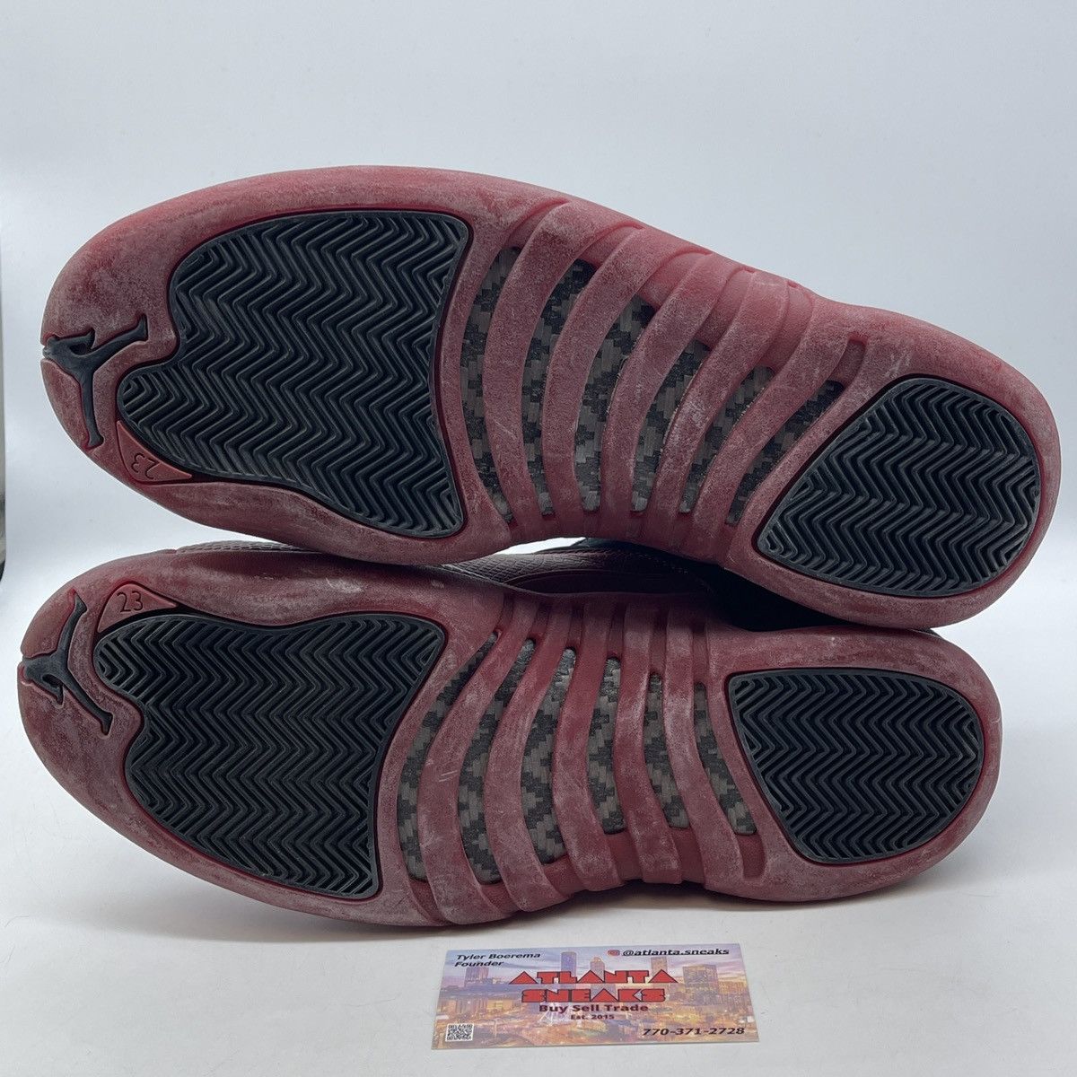 Jordan Brand Air Jordan 12 flu game Size US 10.5 / EU 43-44 - 6 Thumbnail