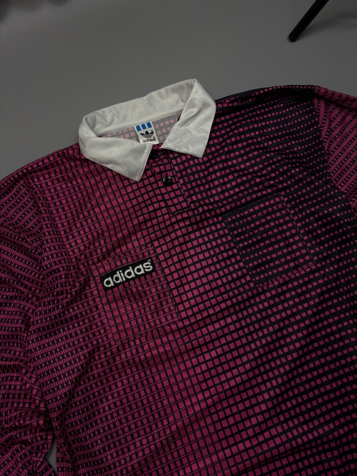 Adidas Adidas Vintage Y2K Streetwear 90's Plaid Jersey Polo Size US L / EU 52-54 / 3 - 4 Thumbnail