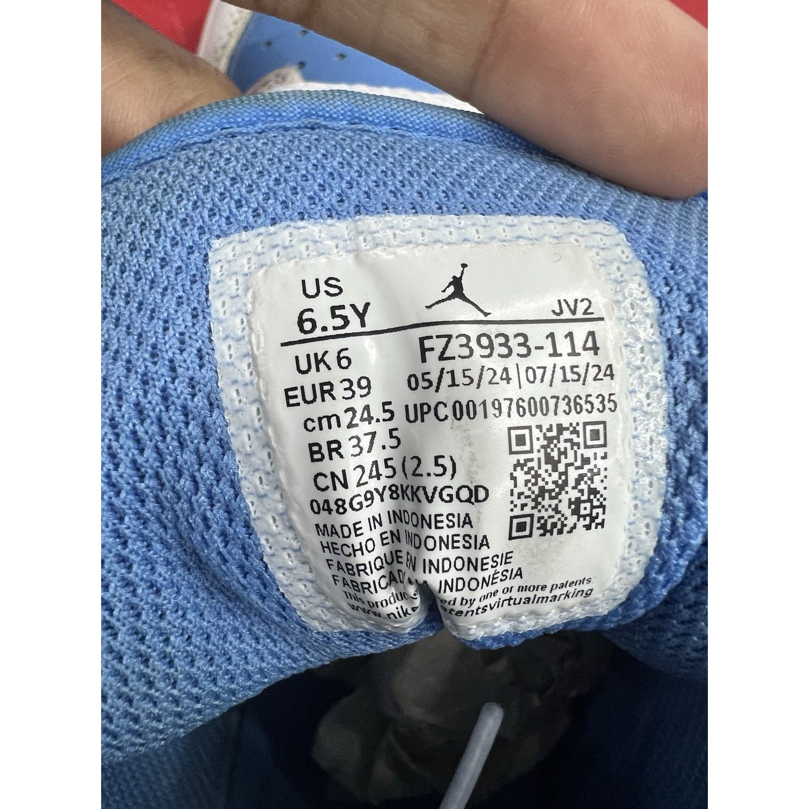 Jordan Brand Air Jordan 1 Mid Legend Blue (GS) Size 6.5Y (FZ3933-114) Size US 6.5 / EU 39-40 - 7 Thumbnail