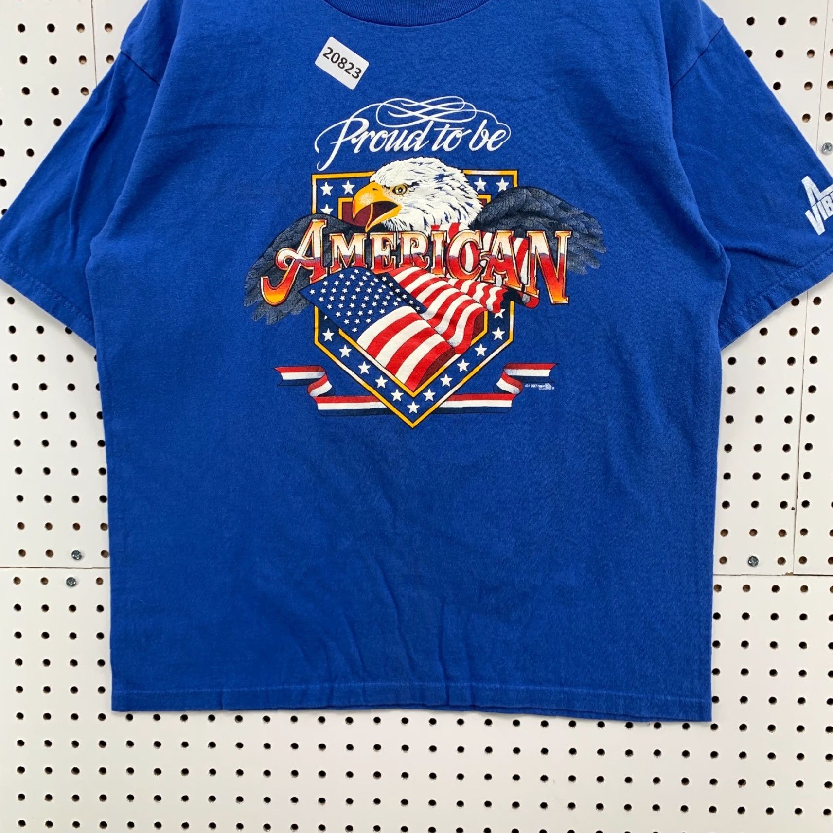 Vintage VINTAGE Classic Platinum Proud To Be American T-Shirt Blue Eagle Flag Short Sleeve Adult L USA Men's Size US L / EU 52-54 / 3 - 6 Thumbnail