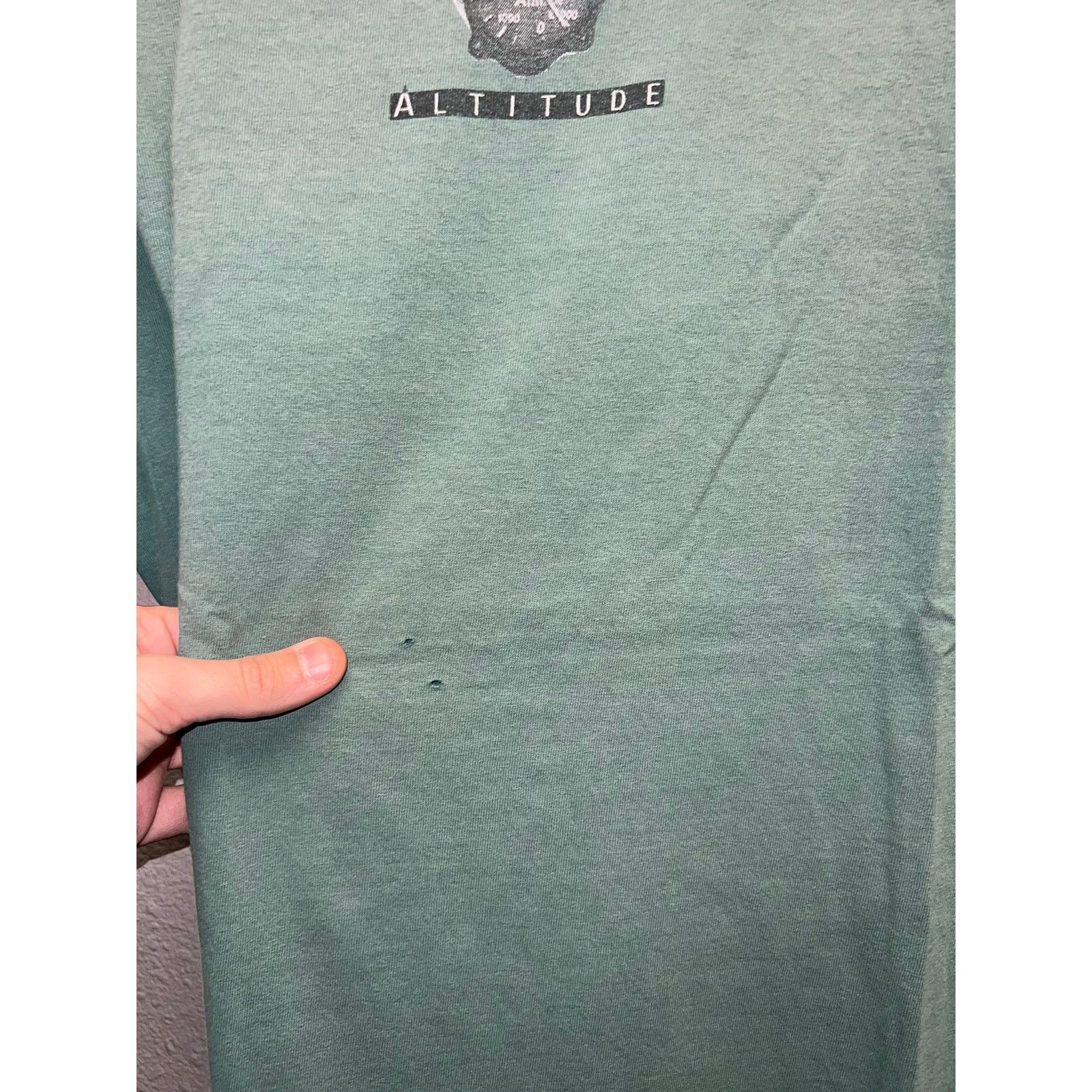 Vintage Vintage Ski Breckenridge Shirt Thin Air Nosebleeds Skiing L Size US L / EU 52-54 / 3 - 5 Thumbnail